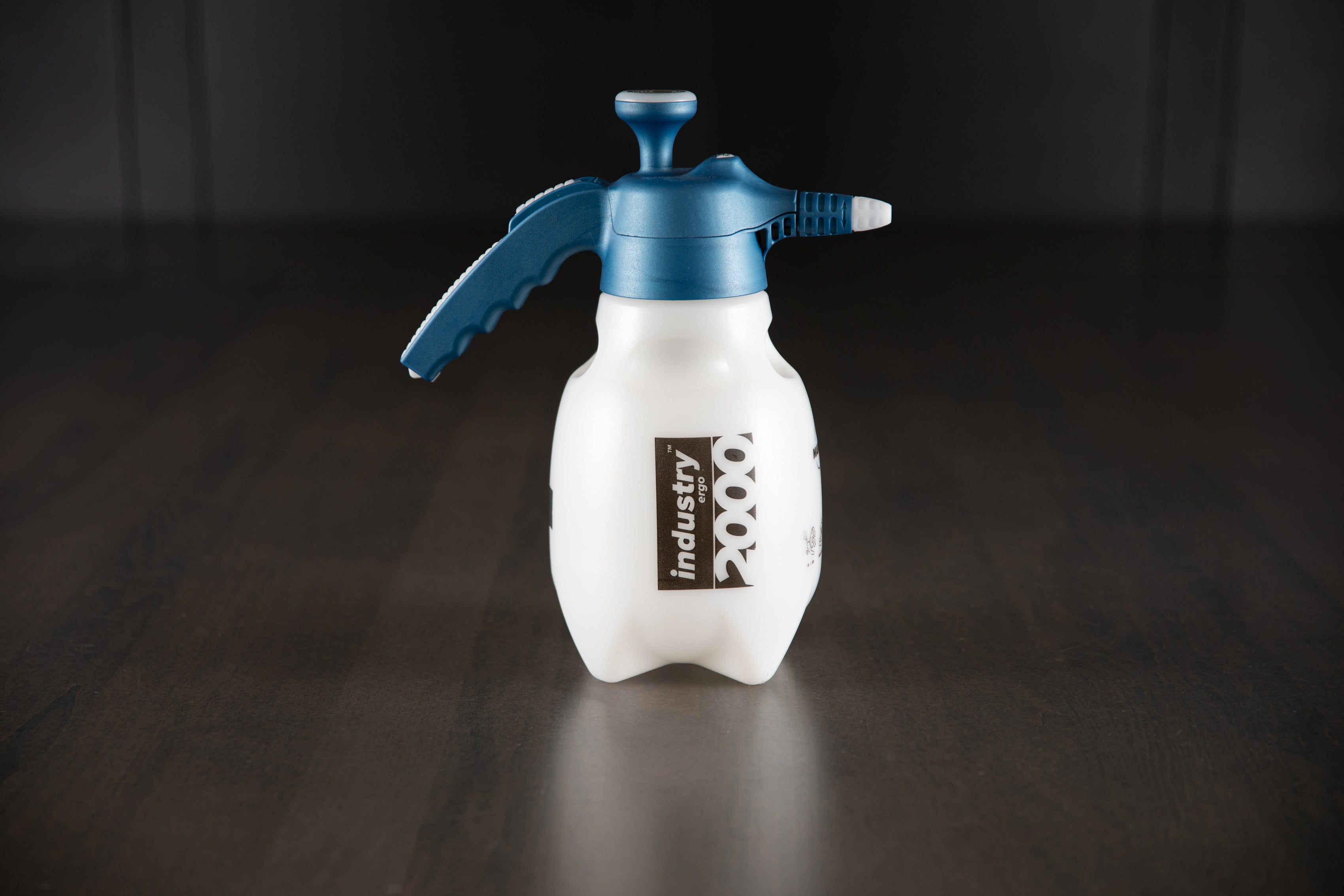 Marolex Ergonomic Industrial Spray Bottle - Heavy Duty Chemical Resistant for Cleaning, Gardening & Automotive Use