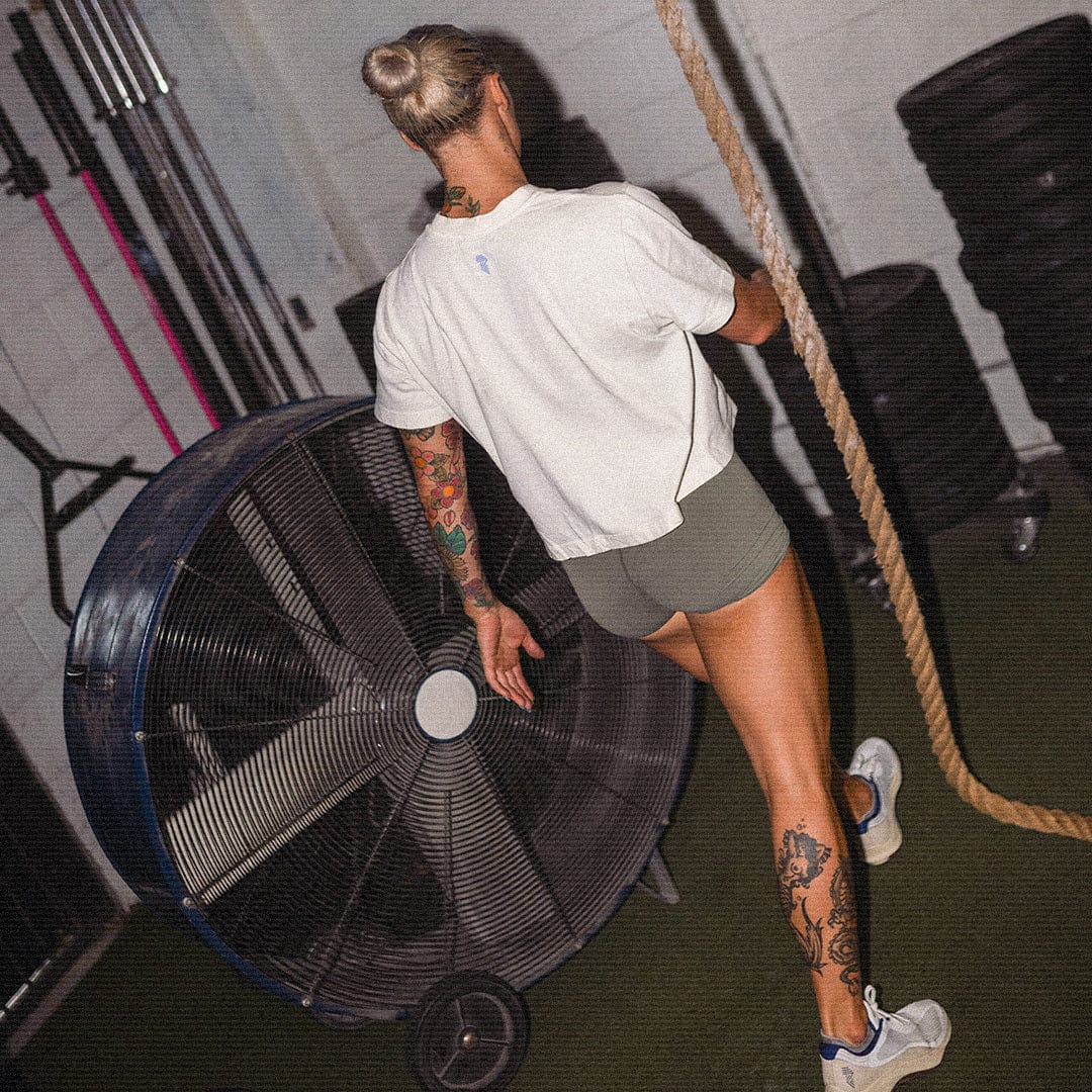 Off-White Crop Tee for Women - Trendy Short Sleeve T-Shirt | Perfect for Streetwear, Casual Outfits & Summer Fashion