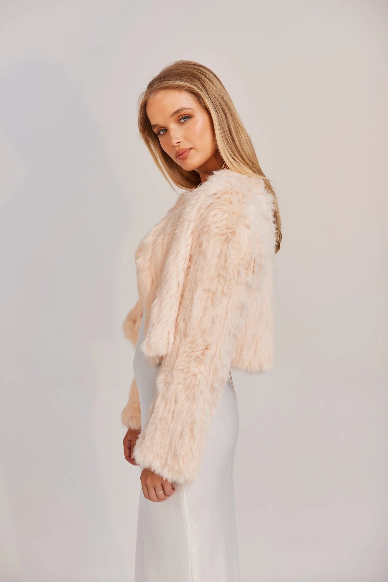 Lola Crop Jacket Women's Fashion - Stylish Short Denim Jacket for Spring & Fall Outfits | Perfect for Casual Wear, Date Nights & Street Style