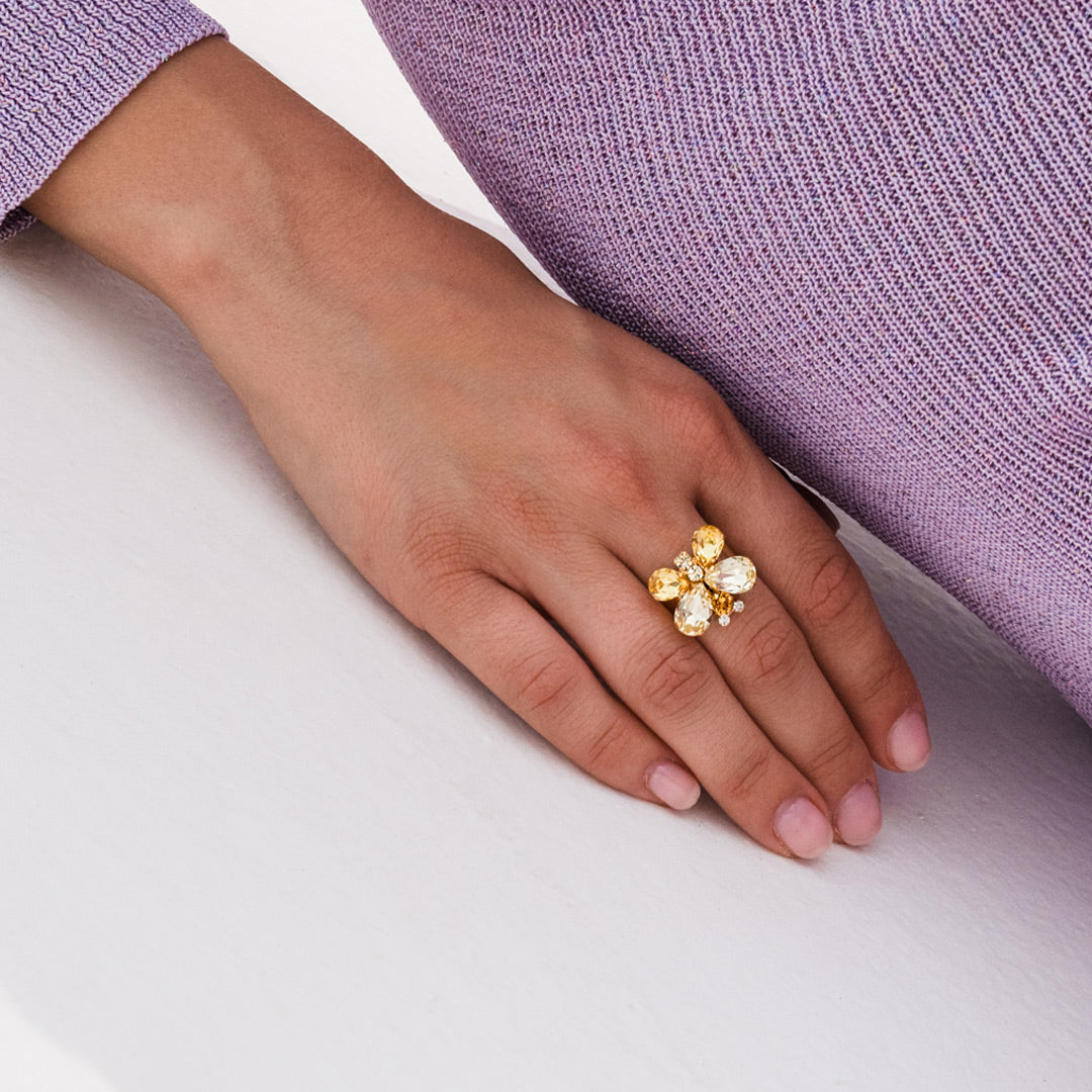 Elegant Butterfly Ring - Yellow Gold Plated Jewelry for Women, Fashionable & Dainty Accessory - Perfect for Parties, Weddings & Everyday Wear