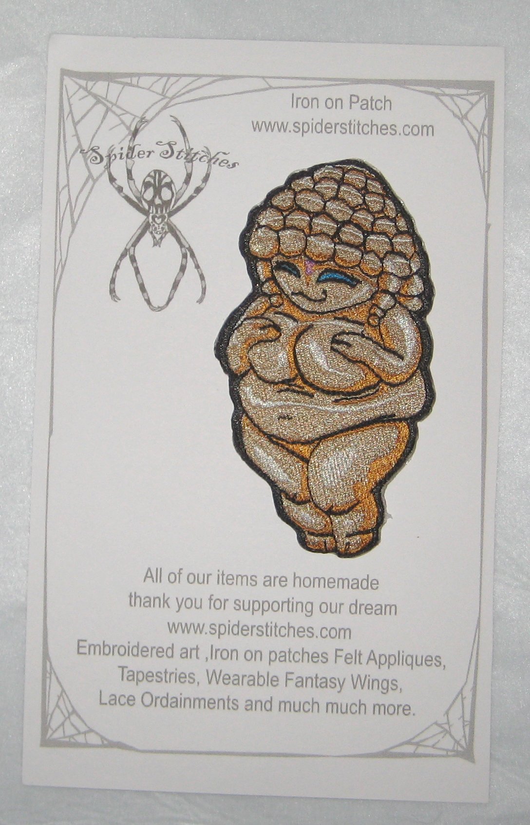 Venus of Willendorf Iron-on Patch - Fertility Goddess Applique for Clothing, Bags & DIY Crafts - Historical Artifact Reproduction for Costumes & Pagan Altars