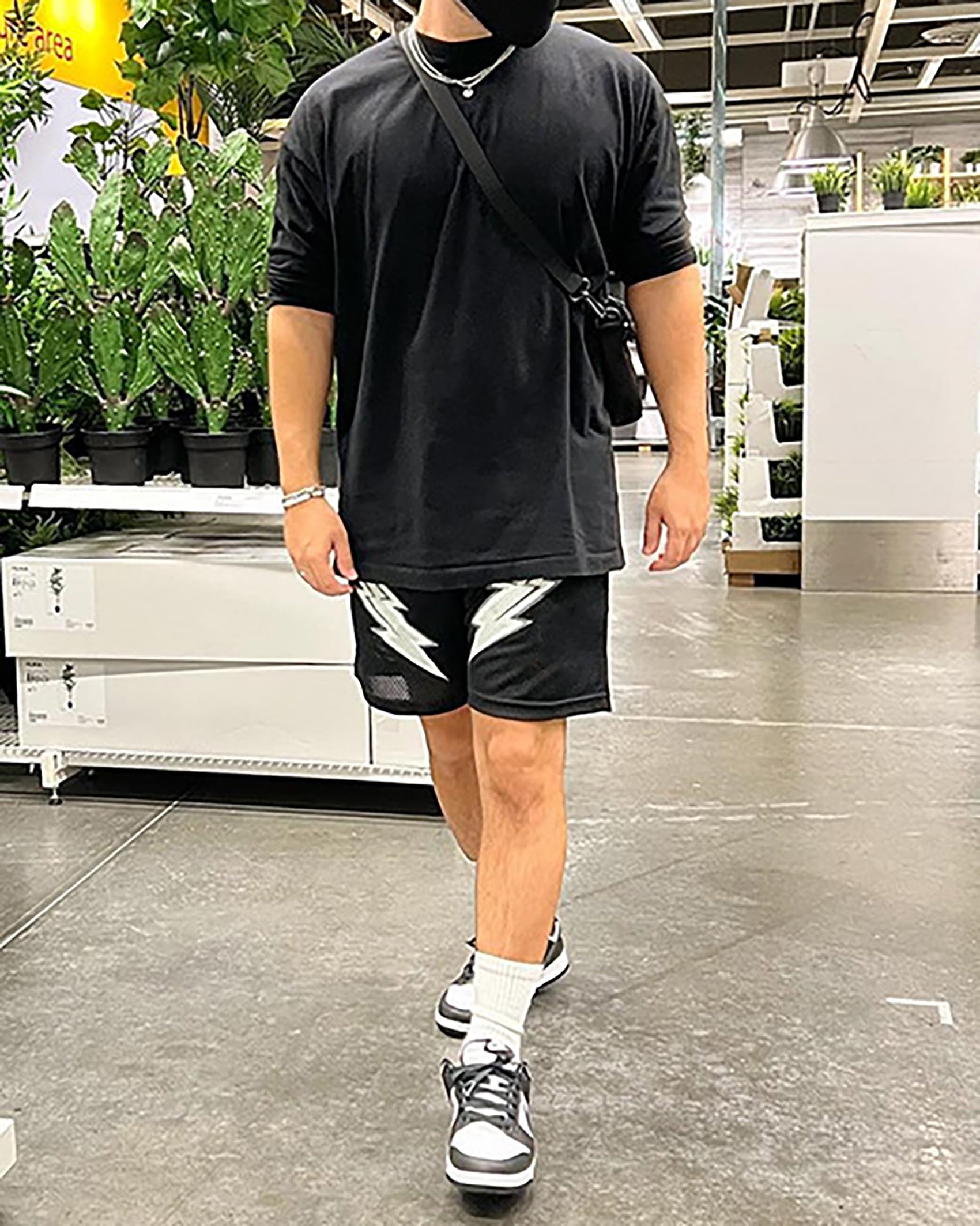 DIOTSR Men's Retro Lightning Graphic Shorts - Casual Streetwear Basketball & Athletic Running Shorts with Pockets | Perfect for Gym, Workout & Summer Street Style