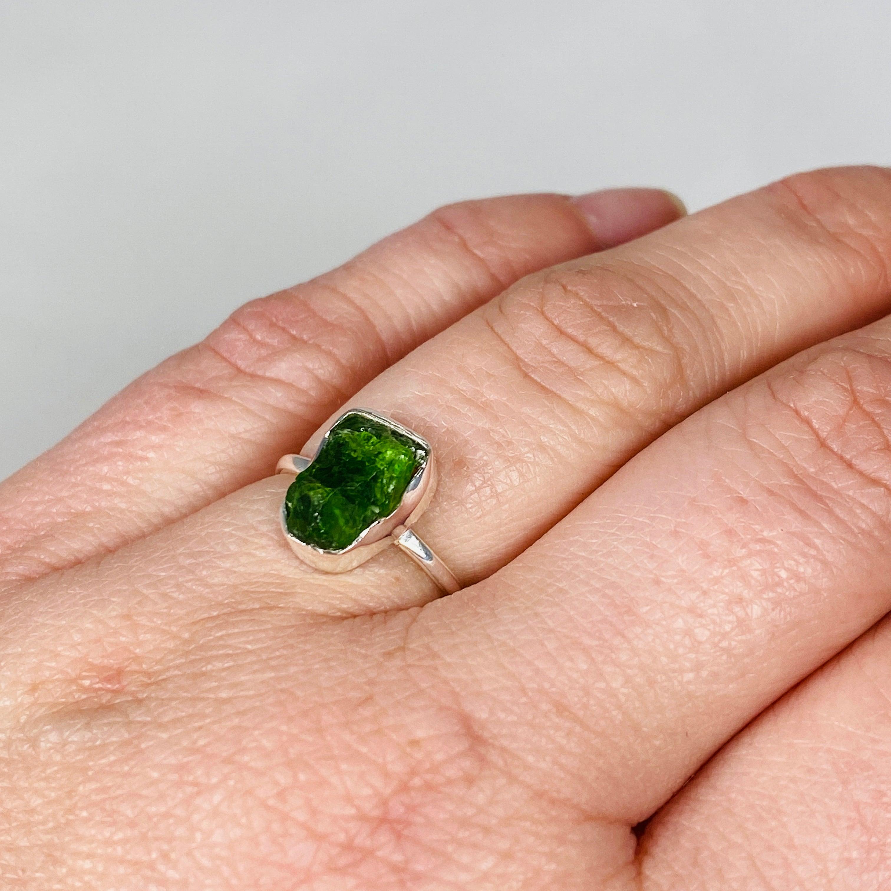 Natural Chrome Diopside Raw Crystal Ring - Handcrafted Sterling Silver Band R3701 CD | Elegant Jewelry for Women, Gift for Her, Wedding, Anniversary & Special Occasions