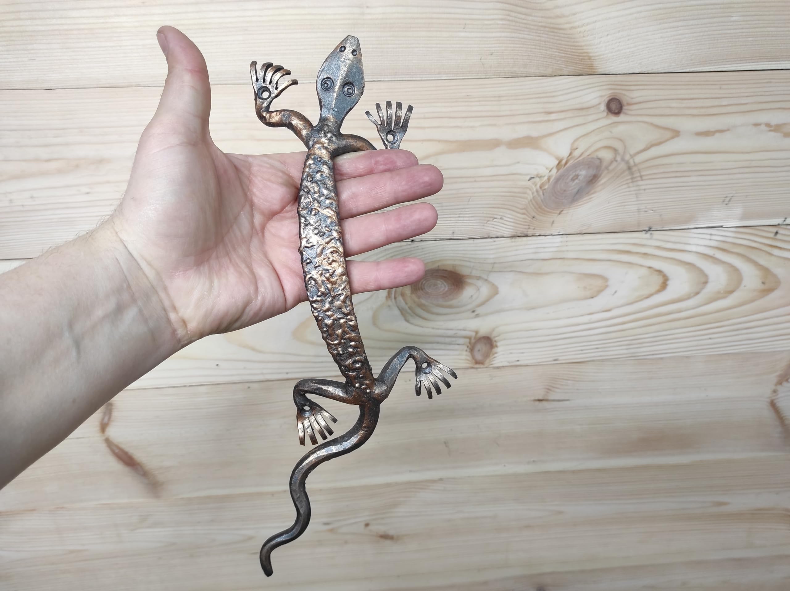 Lizard Metal Barn Door Handle - Rustic Pull for Farmhouse Style