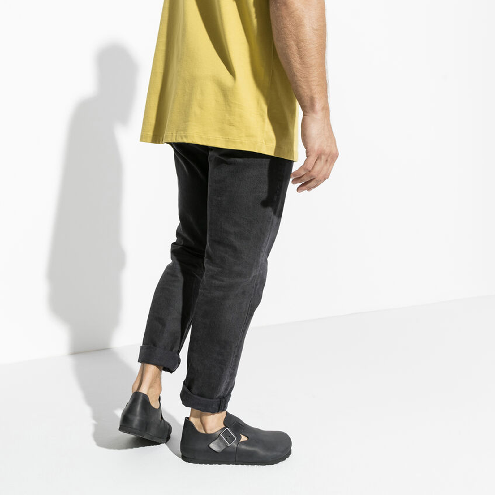 Birkenstock London Clog (Unisex)   Black Oiled Leather