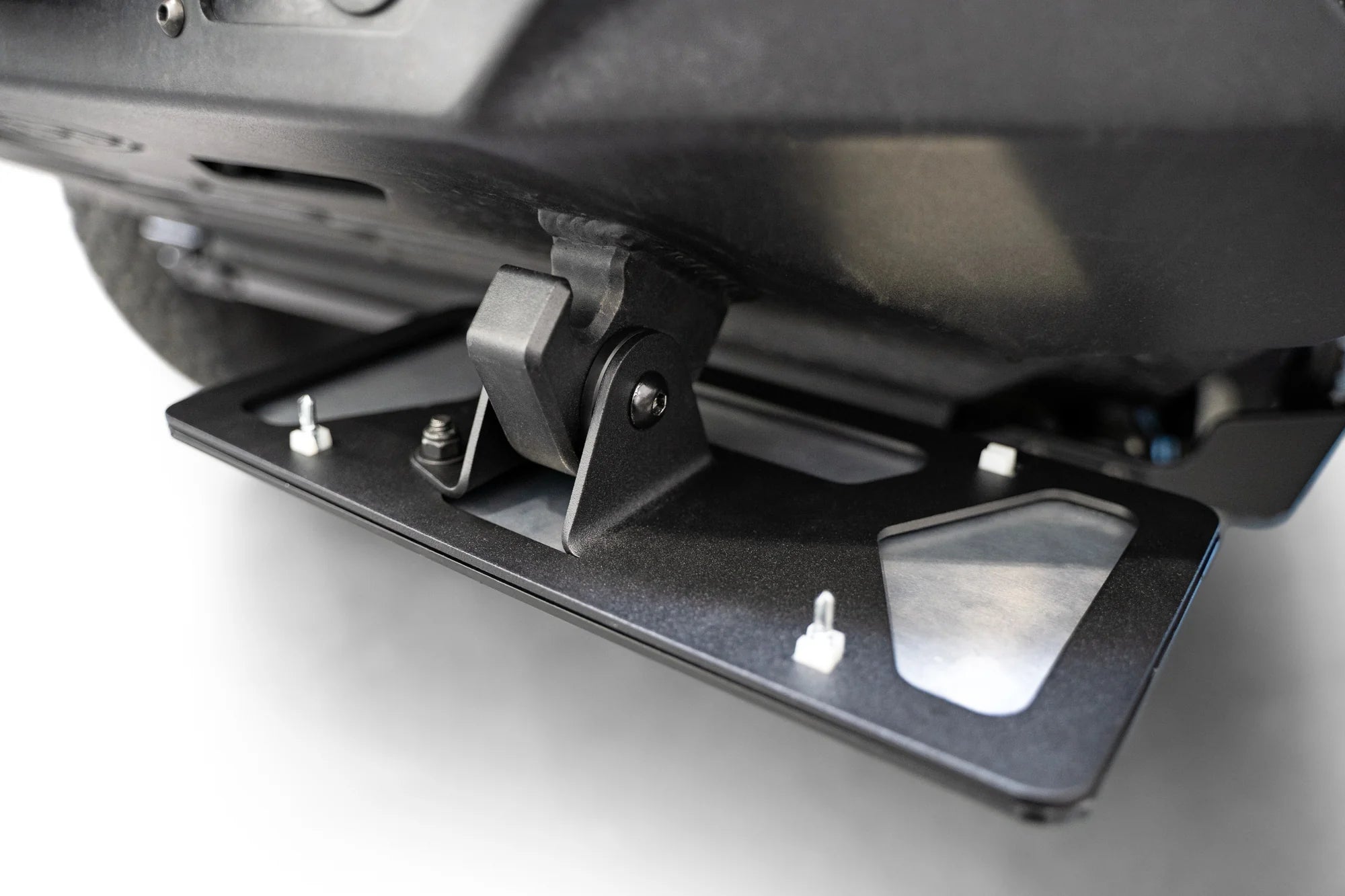 Rago Fabrication Heavy Duty Clevis Mount License Plate Bracket - Universal Fit for Trucks & Off-Road Vehicles - Durable Steel Construction for Rough Terrains & Outdoor Adventures
