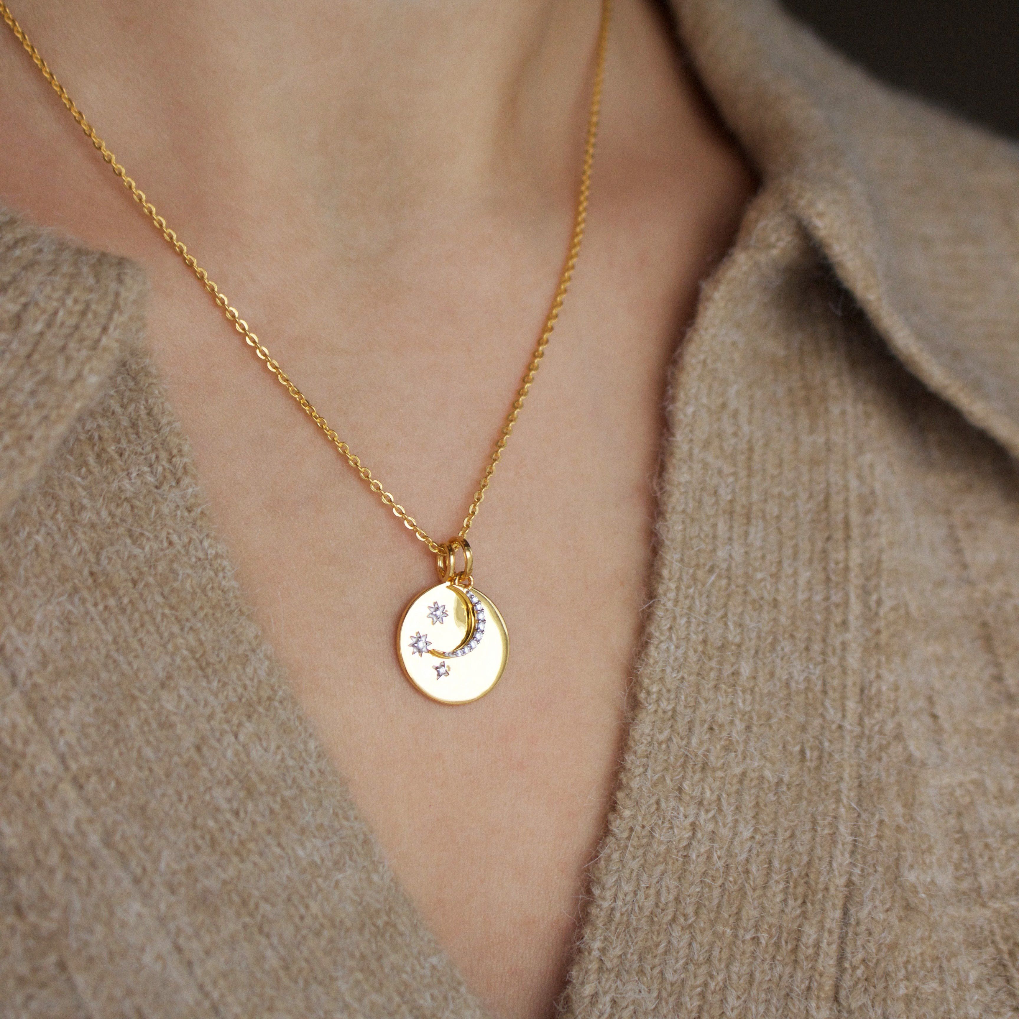 Celestial Coin Necklace with Crescent Moon Charm - Perfect for Stargazing, Romantic Dates & Boho Fashion