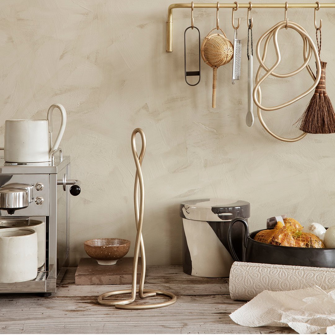 Stainless Steel Curved Paper Towel Holder - Wall Mount or Countertop - Perfect for Kitchen, Bathroom, and Office Organization