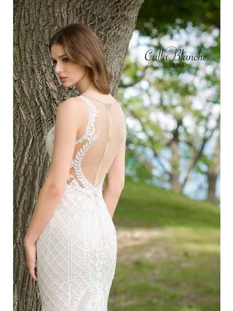 Calla Blanche Victoria 16243 Sample Wedding Gown – Elegant Lace Bridal Dress for Church Ceremony & Formal Events