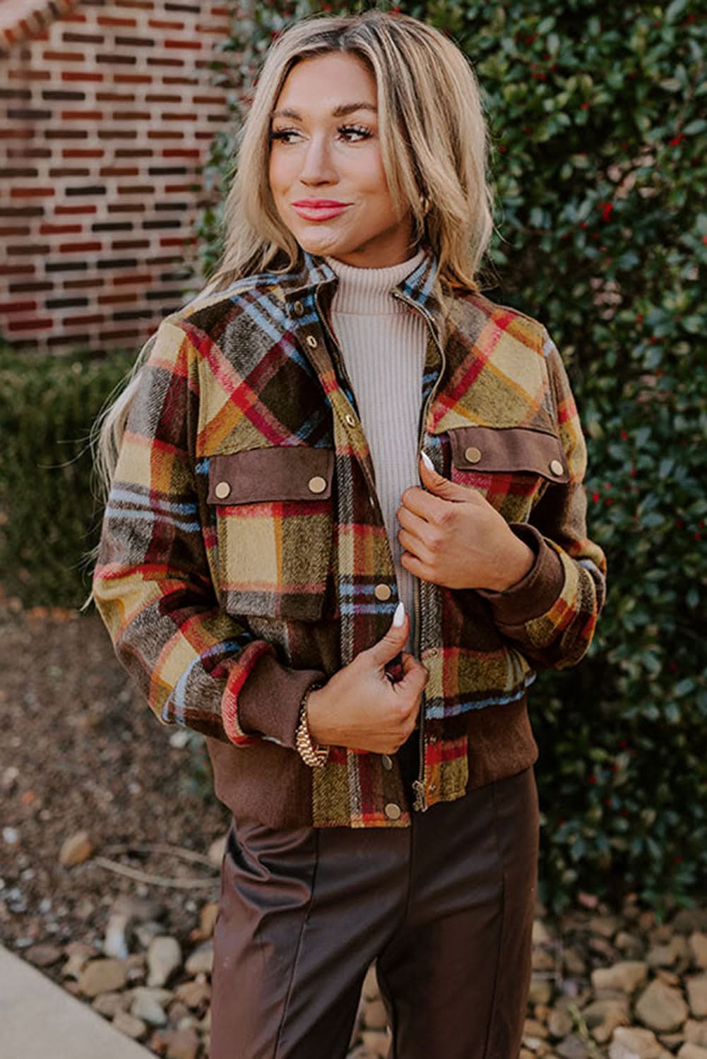 Stylish Brown Plaid Jacket with Pockets for Men & Women - Cozy Fall & Winter Outerwear for Casual Outings and Outdoor Activities