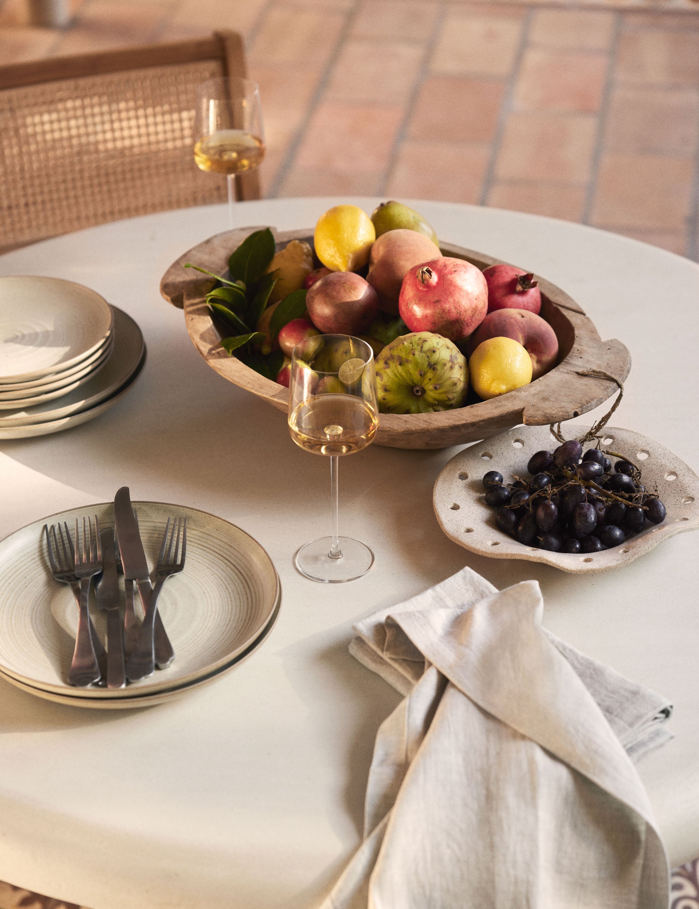 LSA International Borough Glassware - Elegant Drinking Glasses for Wine, Cocktails & Water - Perfect for Home Bar, Dinner Parties & Gifts