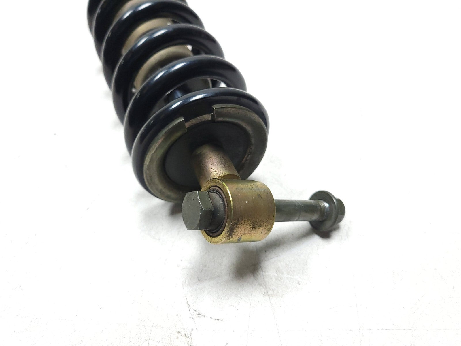 Yamaha V Star 650 XVS650 Classic Rear Shock Absorber OEM Replacement - Perfect for Motorcycle Suspension Upgrade & Smooth Riding Experience