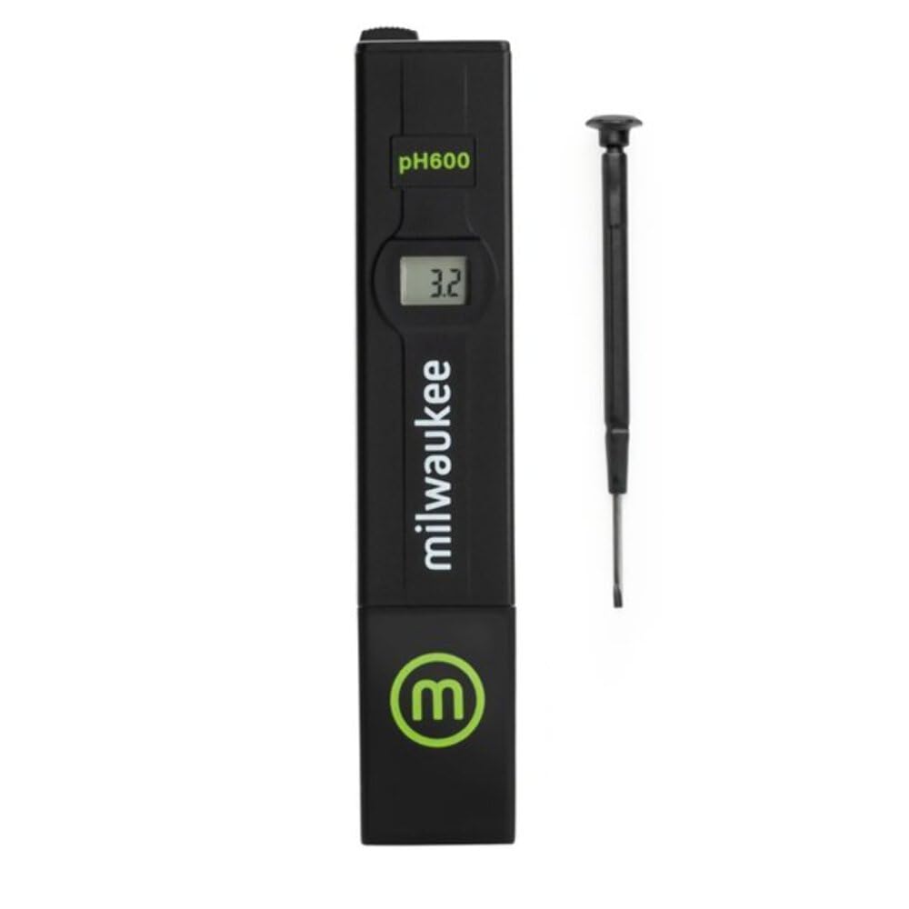 Milwaukee pH600 AQ Digital Water pH Meter - High Accuracy pH Tester for Aquariums, Pools, Hydroponics & Drinking Water - Perfect for Home, Lab & Outdoor Use