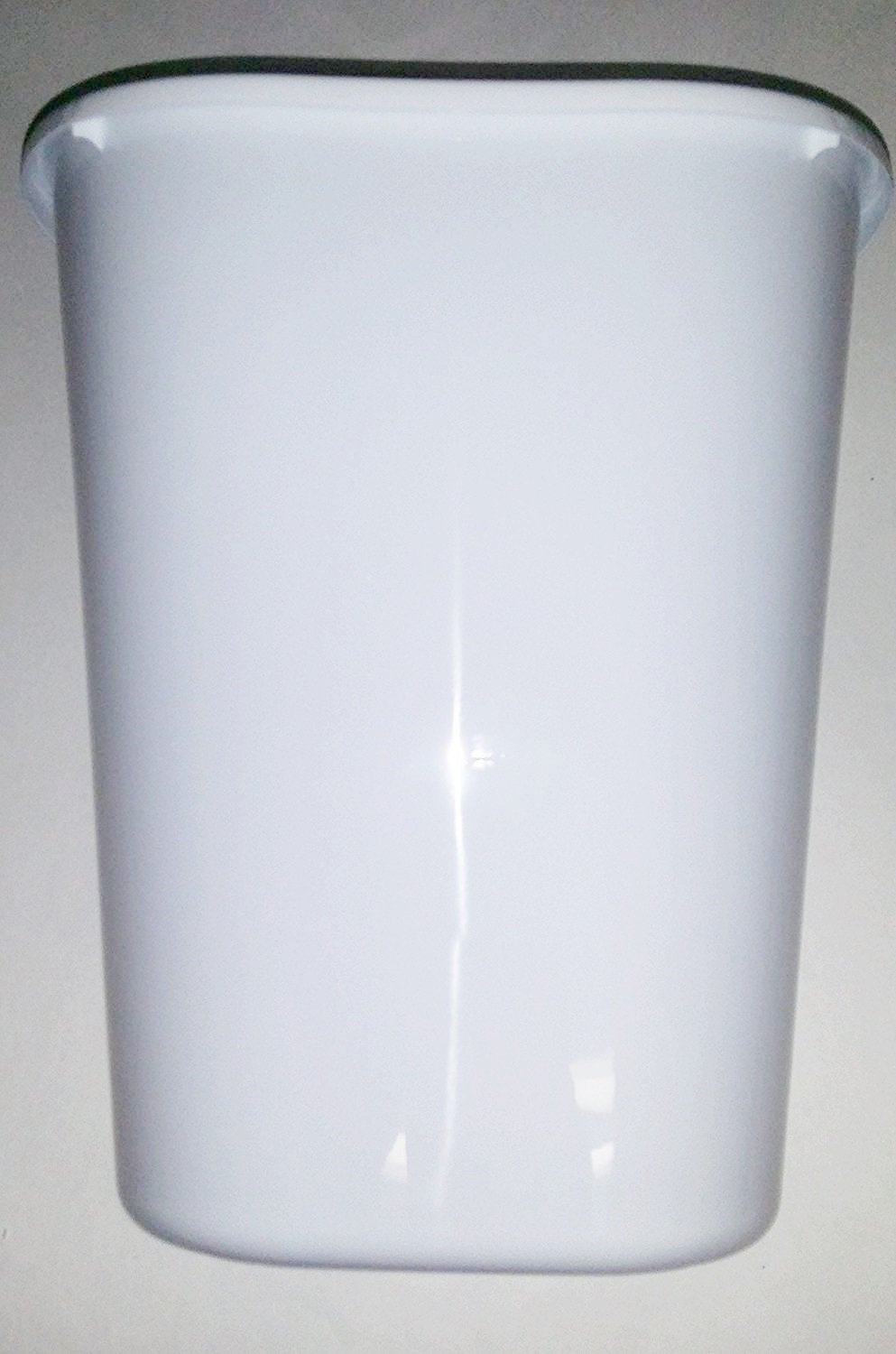 Greenbriar International Small 7 Quart (1.75 Gallon) Waste Basket Trash Can - Perfect for Office, Bathroom, or Bedroom Use