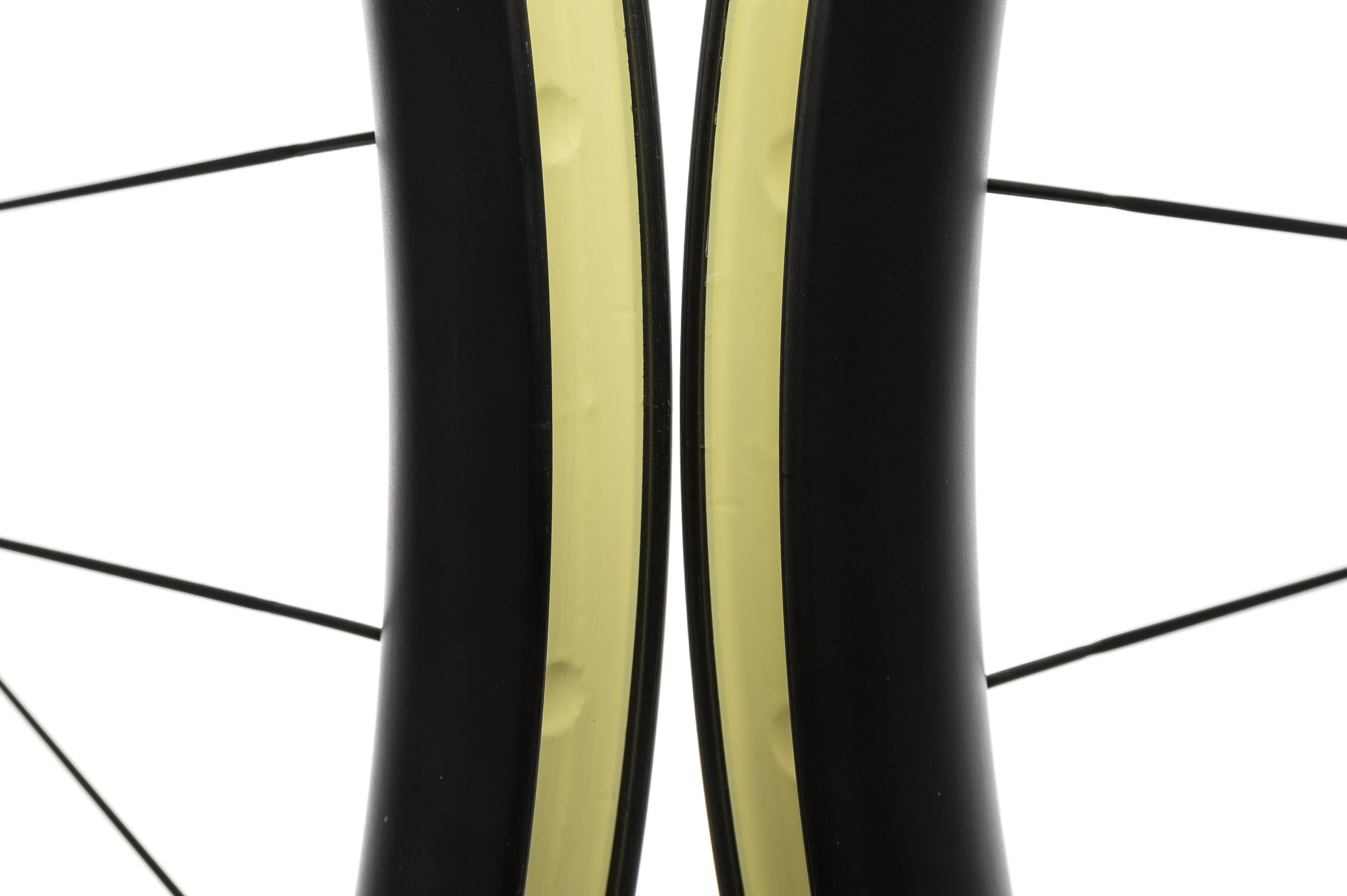 BMC CRD 351 Disc Carbon Tubeless 700c Wheelset - Lightweight Road Bike Wheels for Racing & Performance Cycling | Perfect for Road Racing, Triathlons & Endurance Rides