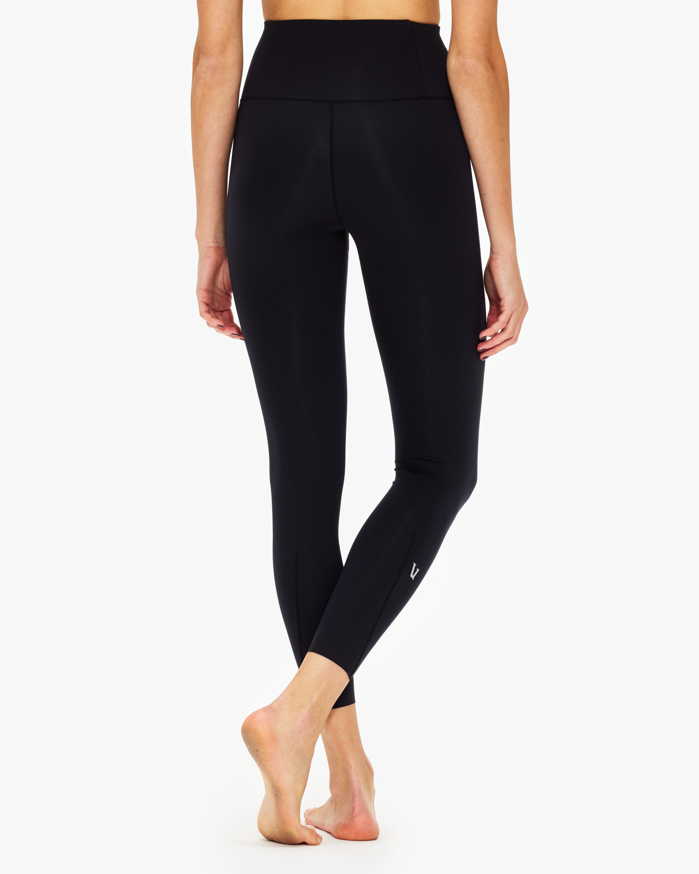 Vuori Evolve Legging - High Waist Yoga Pants for Women, Moisture Wicking & 4-Way Stretch Workout Tights - Perfect for Yoga, Running, Gym & Lounge Wear