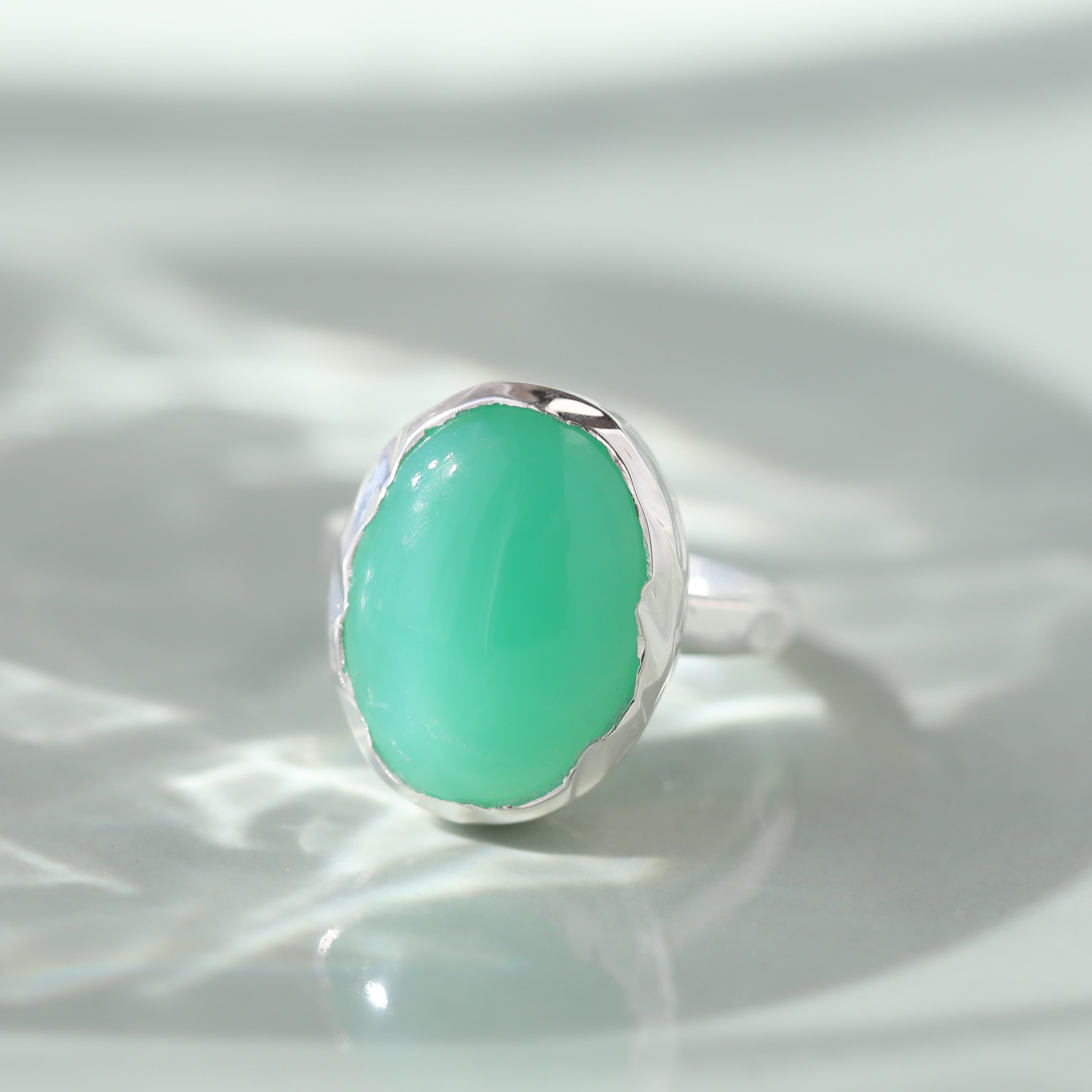 Stunning Chrysoprase Molten Statement Ring for Women – Elegant Green Gemstone Jewelry for Parties, Weddings & Special Occasions