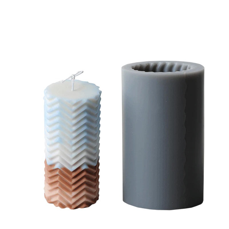 Zigzag Cylinder Silicone Candle Mold - 12cm Height for DIY Candles, Home Decor, Wedding & Party Centerpieces