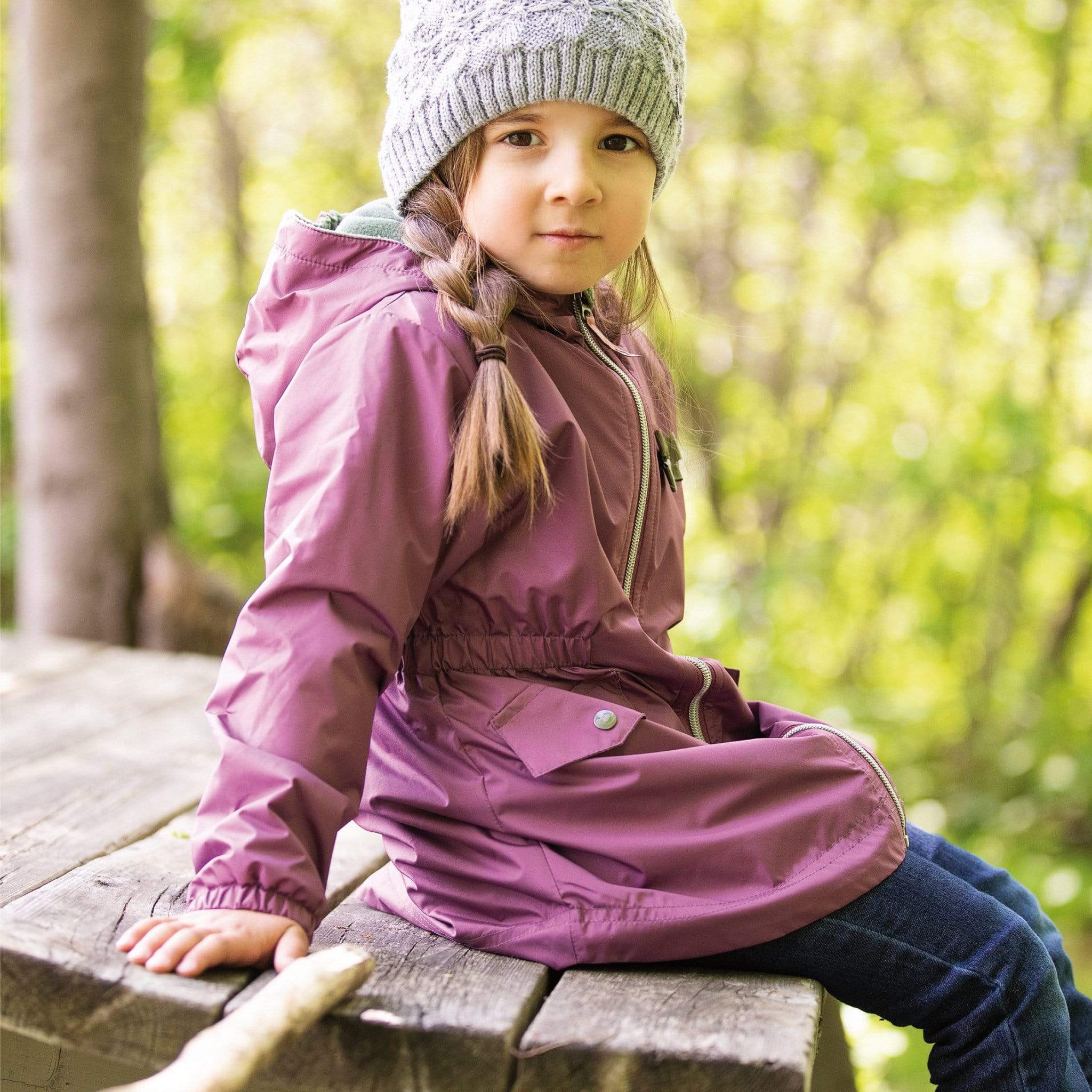 Light Grey Single Layer Acrylic Beanie for Men & Women - Soft Winter Hat for Outdoor Activities, Running, Hiking