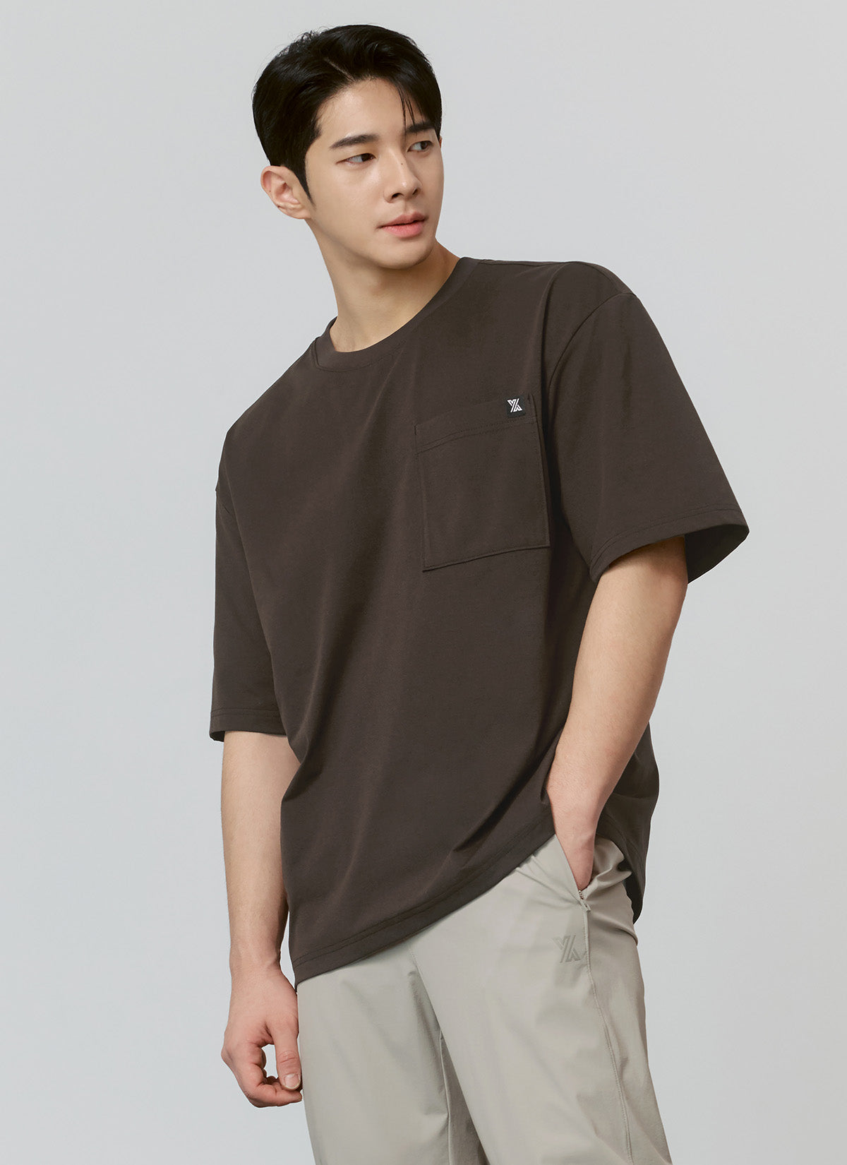 Cool Breeze Oversized Pocket Short Sleeve T-Shirt for Men - Casual Summer Comfort Shirt for Beach, Lounge & Outdoor Activities