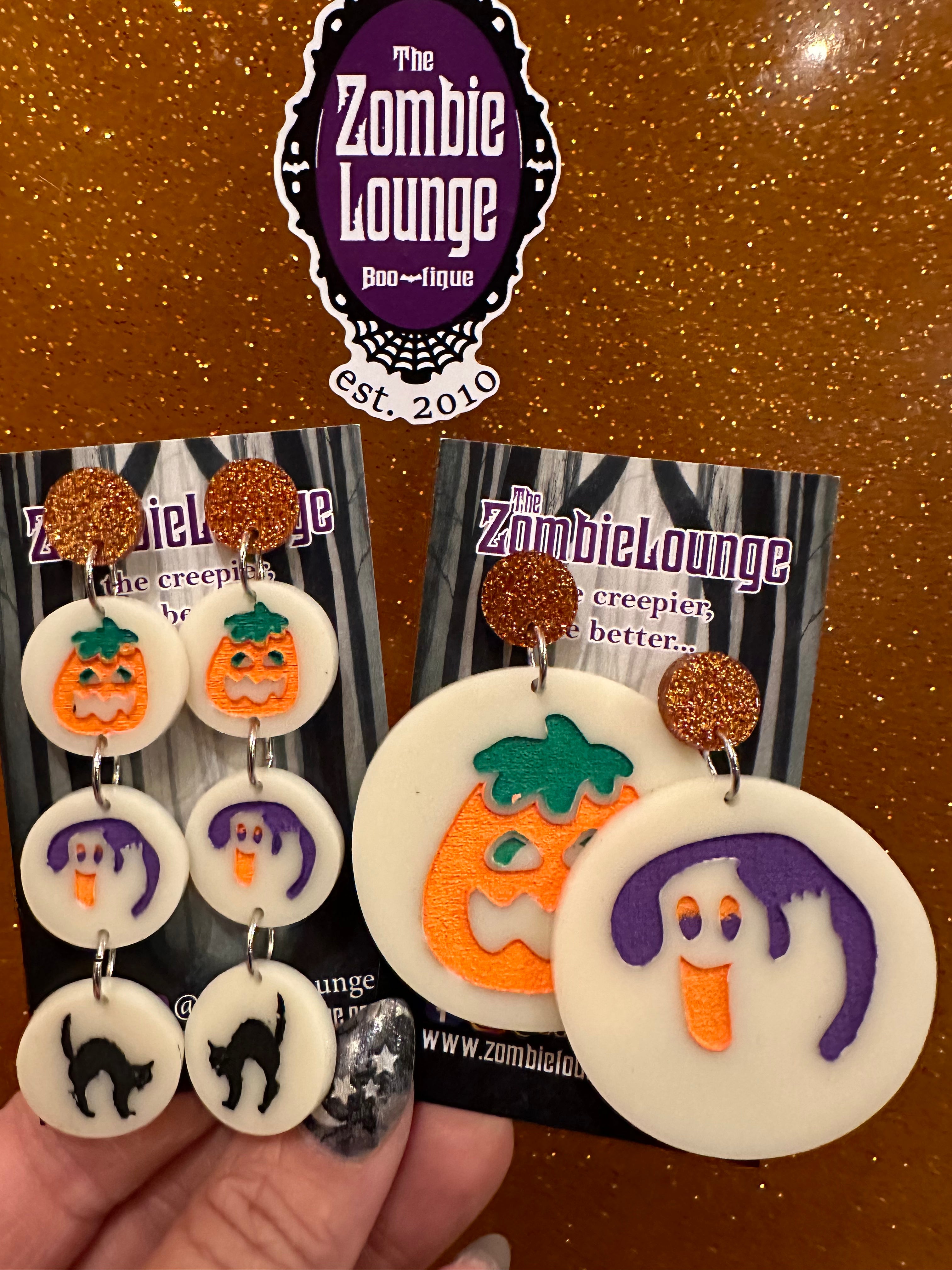 Spooky Halloween Cookie Earrings - Cute Bat & Pumpkin Dangle Earrings for Women - Perfect for Halloween Parties & Costume Accessories