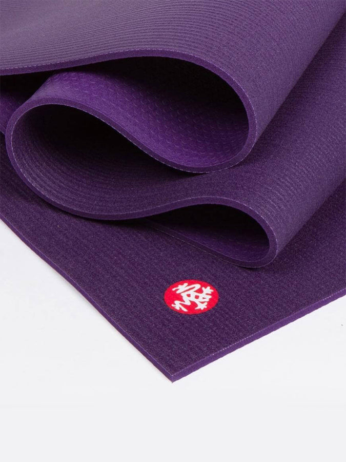 Premium Manduka PRO Yoga Mat 6mm - Extra Thick Non-Slip Eco-Friendly Exercise Mat for Hot Yoga, Pilates & Home Workouts - Ideal for Professional Yogis & Fitness Enthusiasts