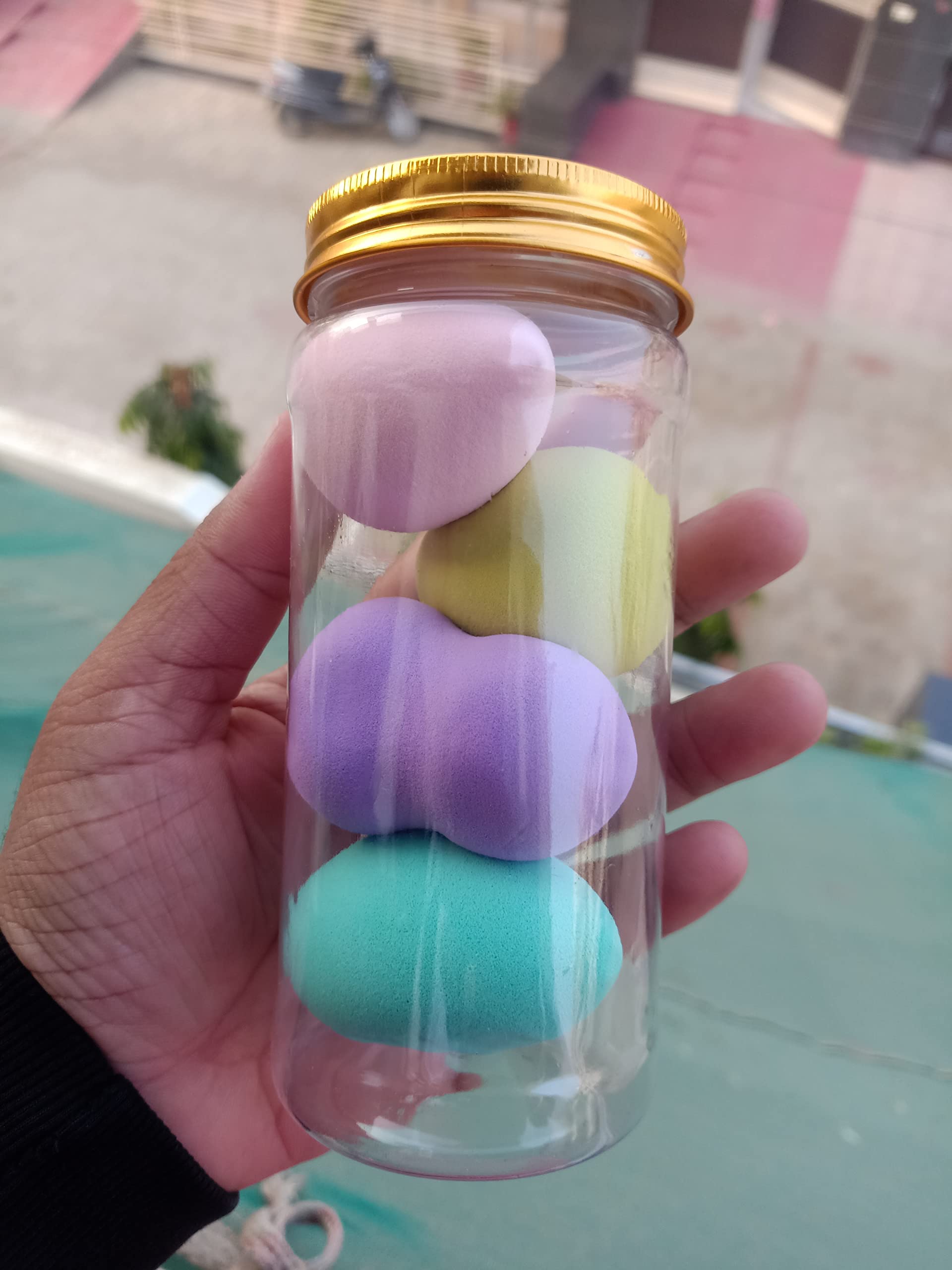 4 in 1 Makeup Beauty Blender Sponge Set with Storage Jar | 4 Puffs for Foundation, Concealer & Powder Application | Travel-Friendly Cosmetic Organizer for Makeup Artists & Beauty Enthusiasts