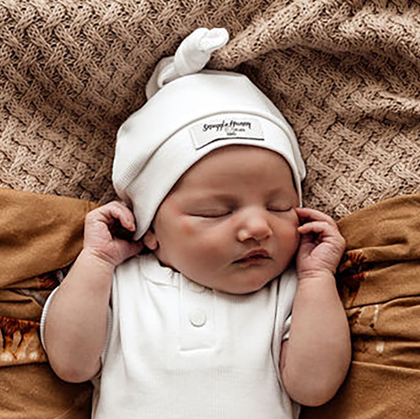 Snuggle Hunny Organic Ribbed Knotted Beanie - Soft Winter Hat for Women & Men - Perfect for Cold Weather, Outdoor Activities & Casual Style