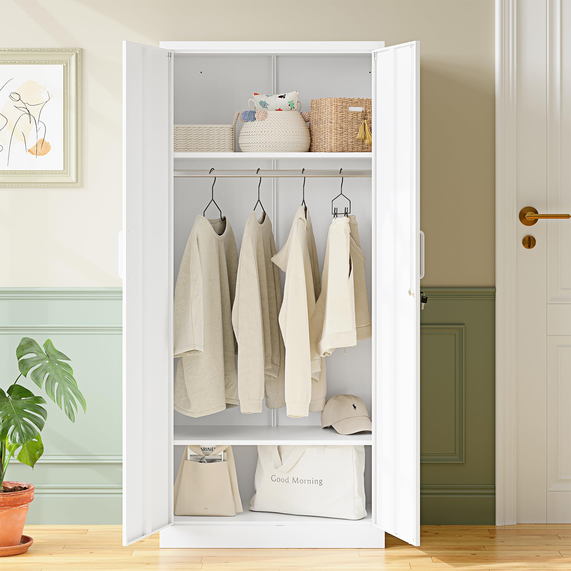 Lockable 72