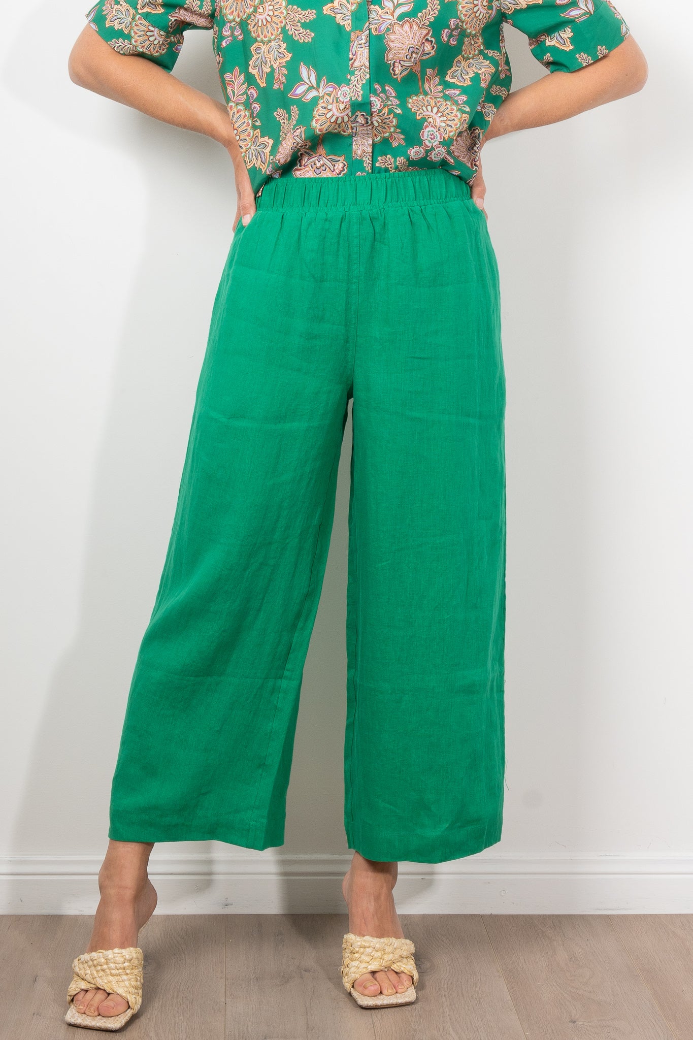 Zoe Kratzmann High-Waisted Wattage Pants - Stylish & Comfortable Women's Trousers for Work, Travel & Everyday Wear
