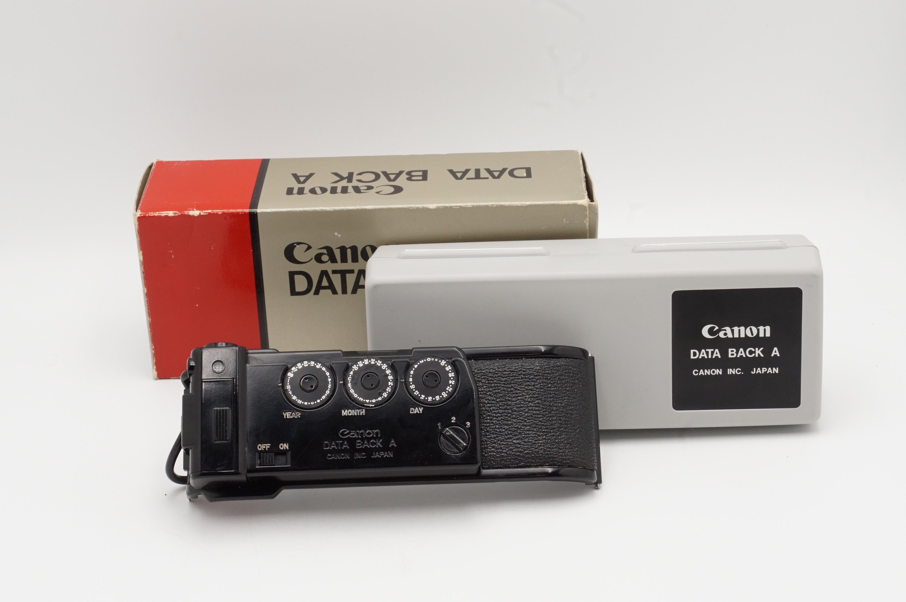 Used Canon Data Back A (#9195CM) - Compatible with Canon Cameras - Perfect for Professional Photography & Studio Shoots
