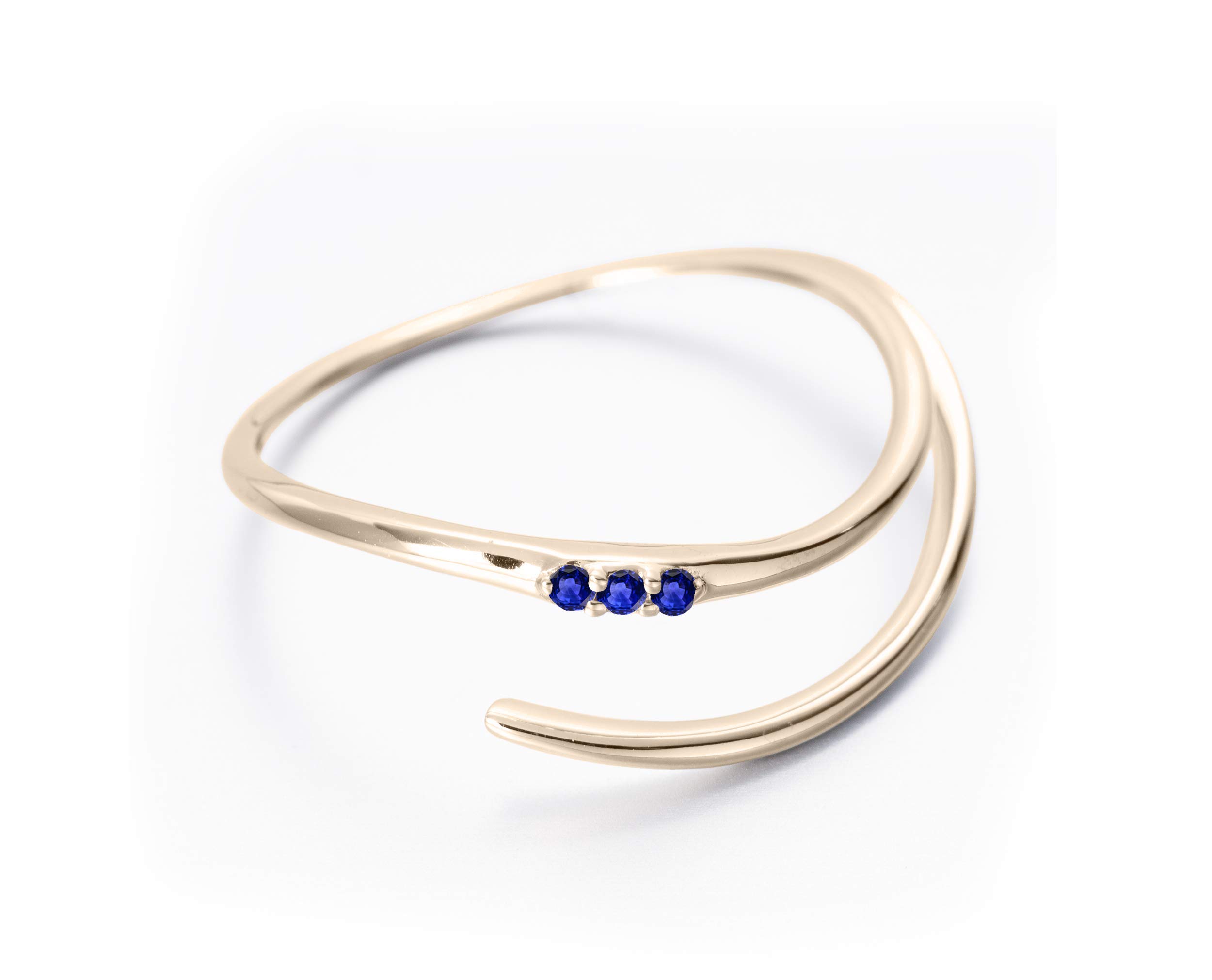 Majade 14K Gold Blue Sapphire Ring – September Birthstone, Unique Wedding & Engagement Ring for Women, Elegant Promise Ring for Special Occasions