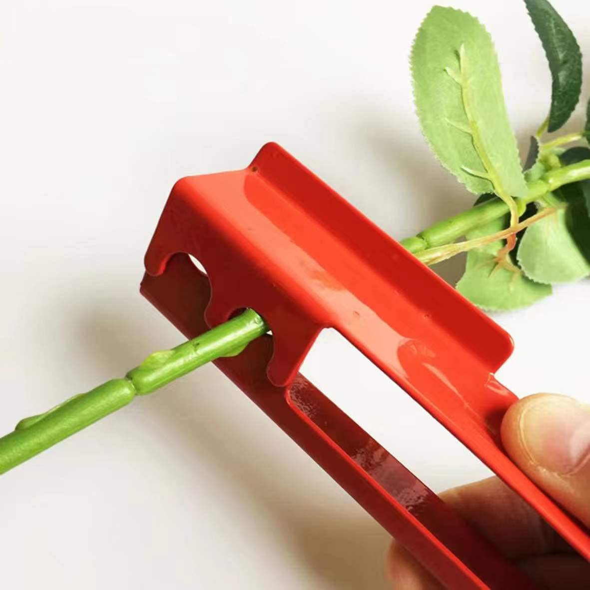QMARK 3 Pcs Thorn Leaf Stripper Tool Set - Rose Stem Stripper, Floral Thorn Remover & Pruning Forceps for Flower Arrangement - Perfect for Gardeners, Florists and DIY Bouquet Making