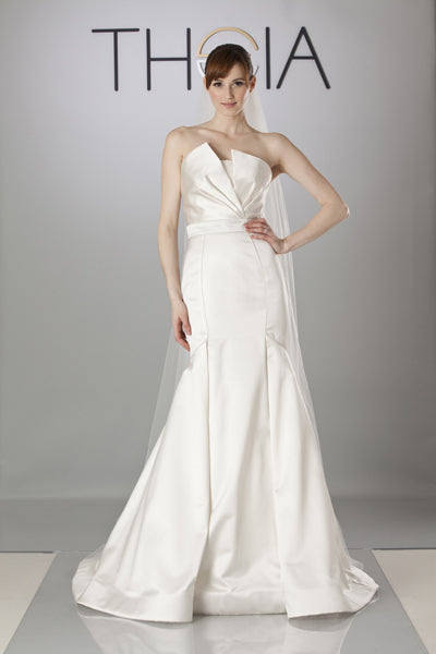 Theia Madison 890067 Elegant Lace Wedding Gown for Bride - Perfect for Church Ceremony, Beach Wedding & Formal Reception