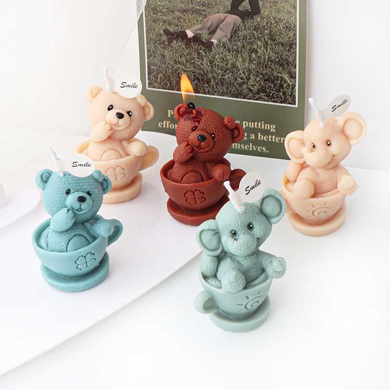 Bear-Shaped Silicone Candle Molds for DIY Aromatherapy Candles, Resin Crafts, Wax Soap Making - Perfect for Home Decor, Gifts & Handmade Crafts (Set of 6)