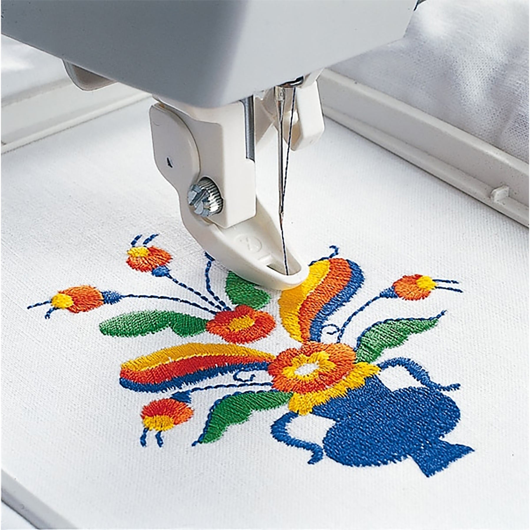 HUSQVARNA VIKING Standard Embroidery Hoop 100 x 100 mm (4 x 4 Inch) - Perfect for Machine Embroidery, Quilting, and Sewing Projects