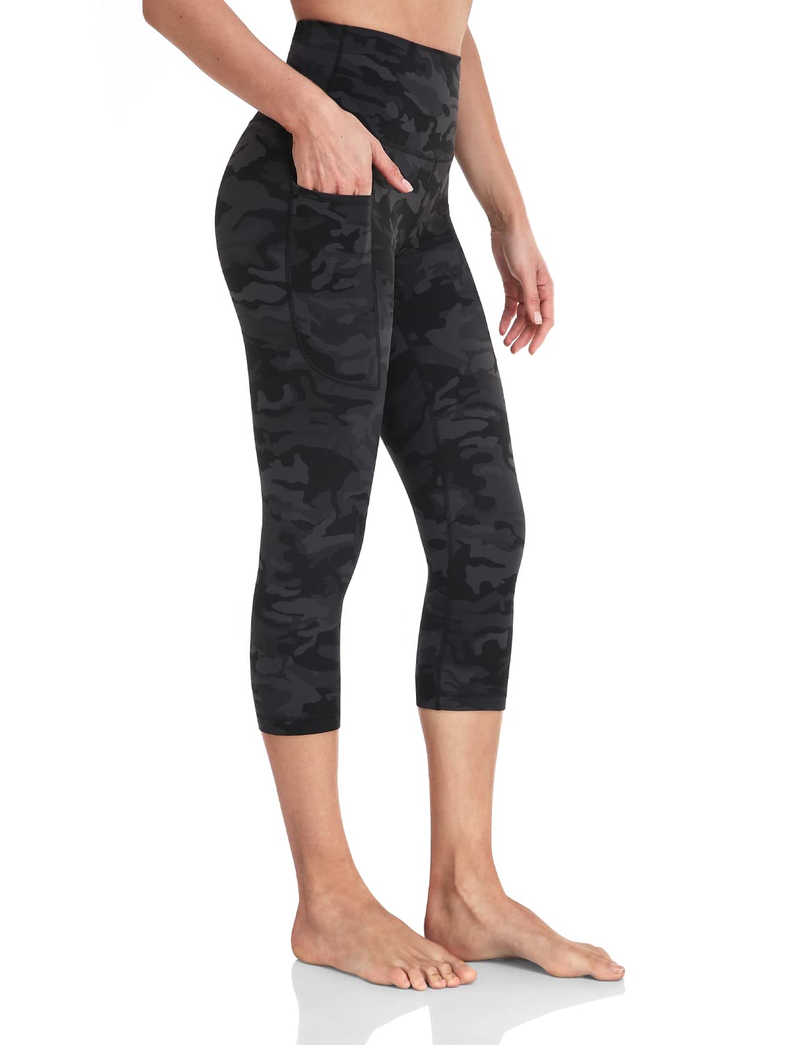 HeyNuts High Waisted Yoga Pants for Women - Workout Compression Capri Leggings with Side Pockets (21