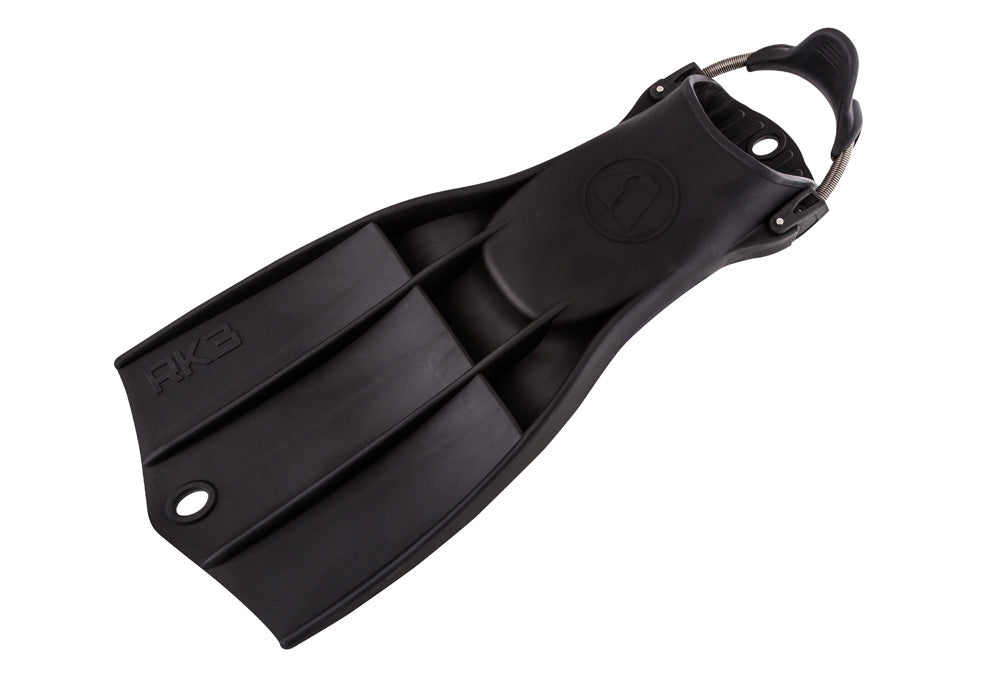 Apeks RK3 Scuba Diving Fins - Lightweight & Comfortable for Snorkeling, Freediving & Spearfishing | Perfect for Warm Water & Travel
