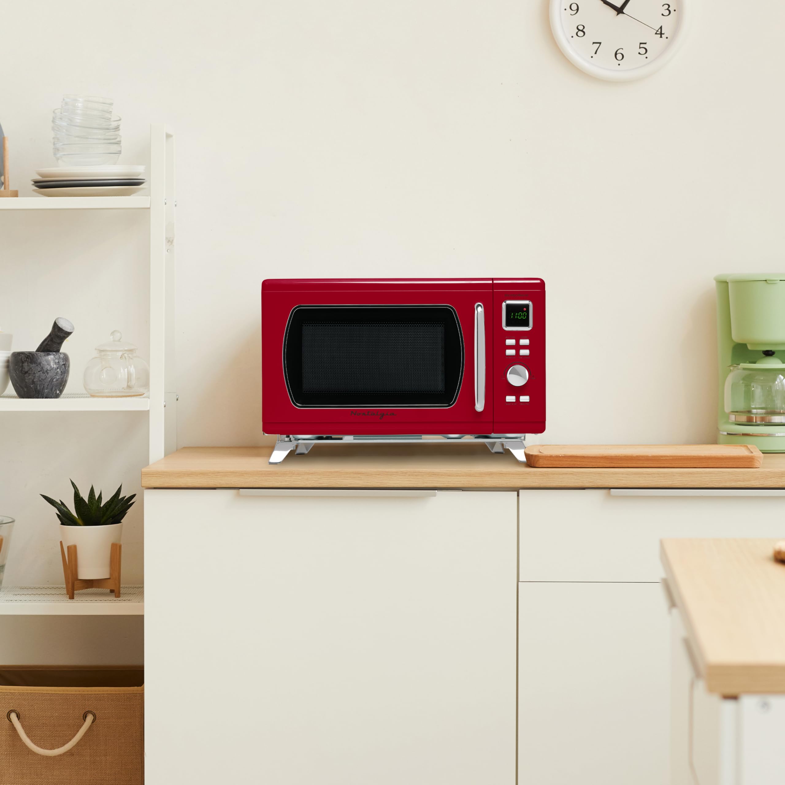 Vintage Retro Countertop Microwave Oven - 900W Large 0.9 Cu Ft Capacity - 8 Preset Cooking Modes & Digital Clock - Mid-Century Style Kitchen Appliance in Red - Perfect for Small Kitchens, Dorms & Office Break Rooms