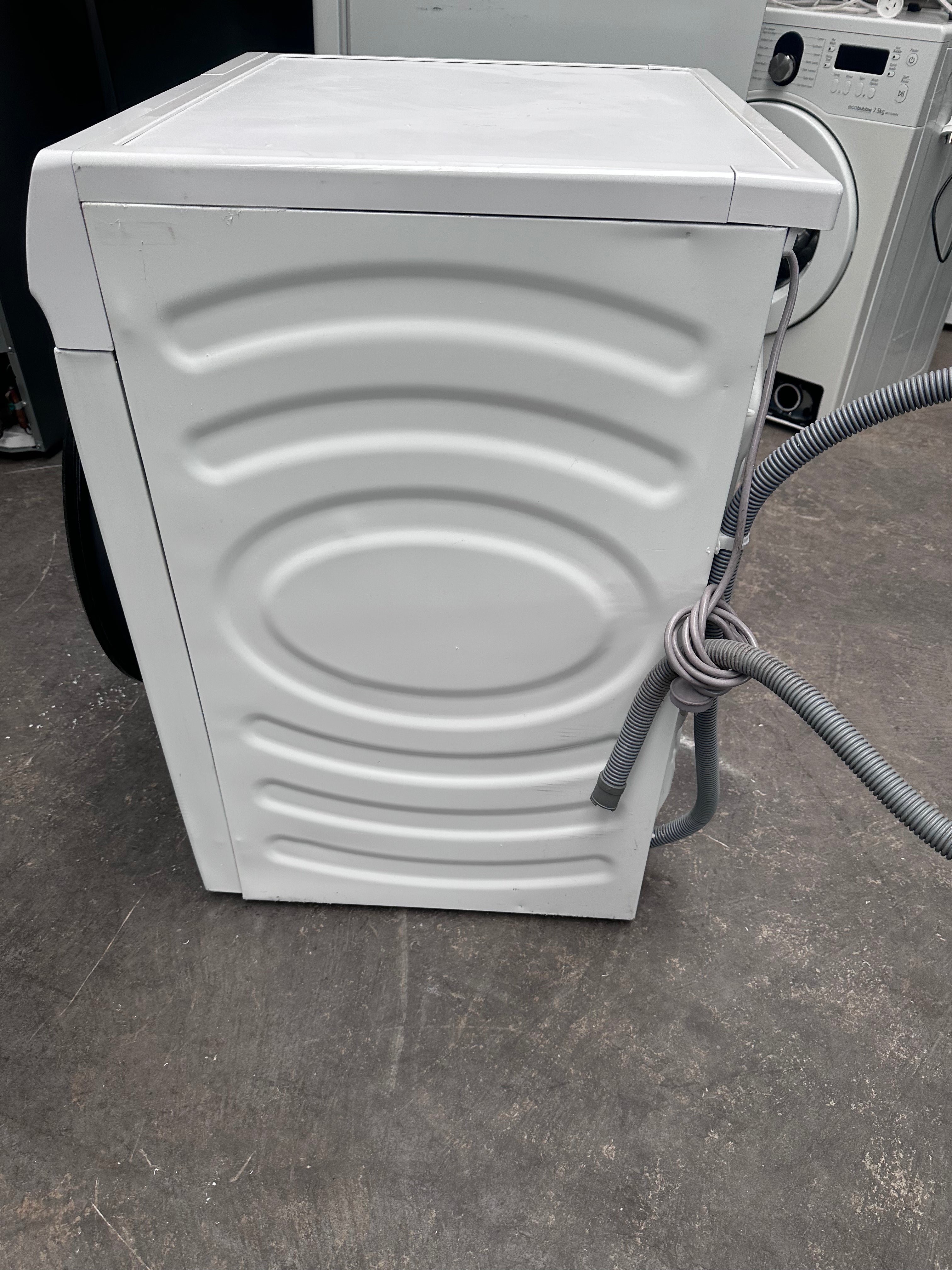 Hisense 10kg Front Load Washing Machine - Energy Efficient, Quiet Operation [Certified Refurbished] - Perfect for Apartments, Small Homes & Laundry Rooms