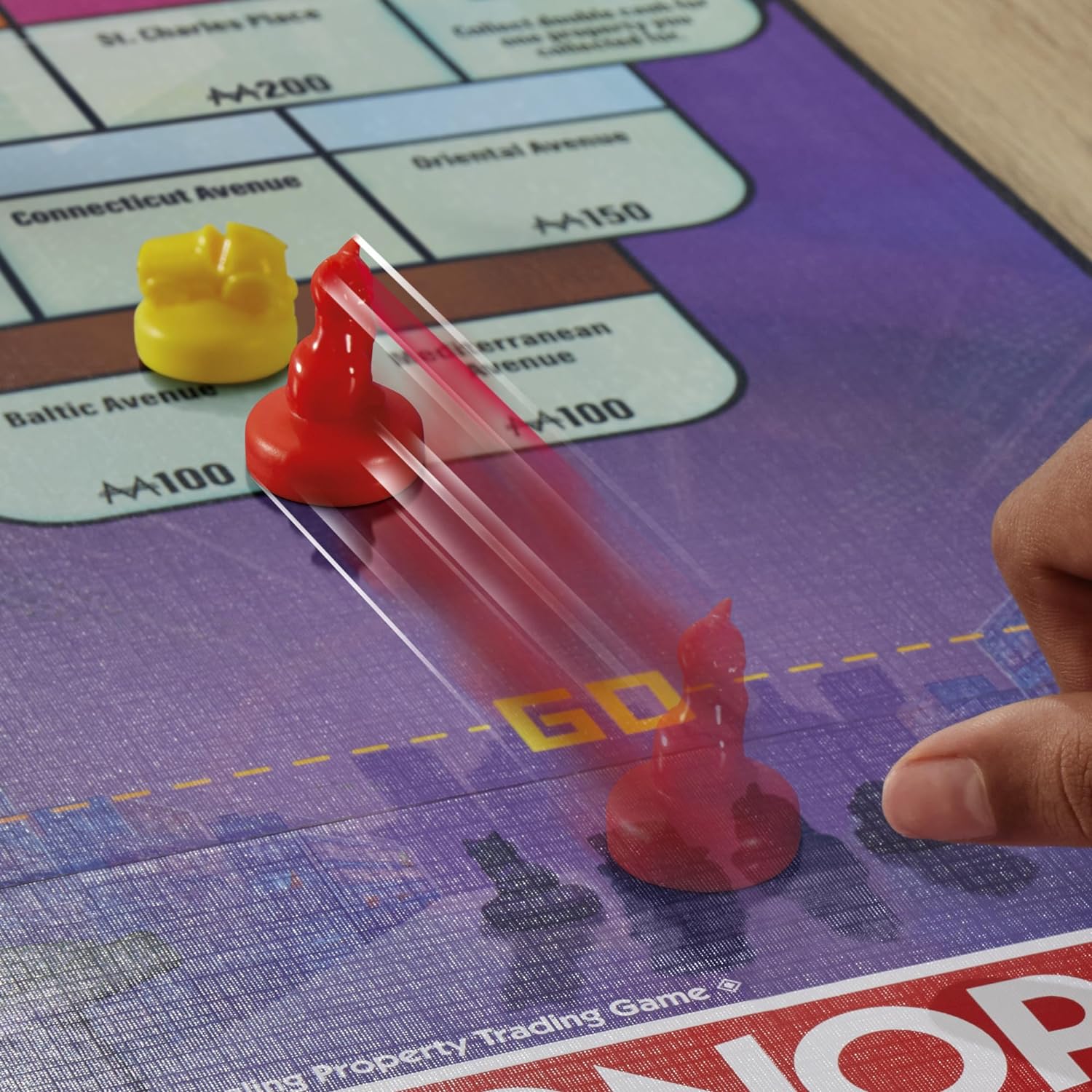 MONOPOLY KNOCKOUT Board Game - Classic Family Fun for Game Nights, Parties & Indoor Entertainment