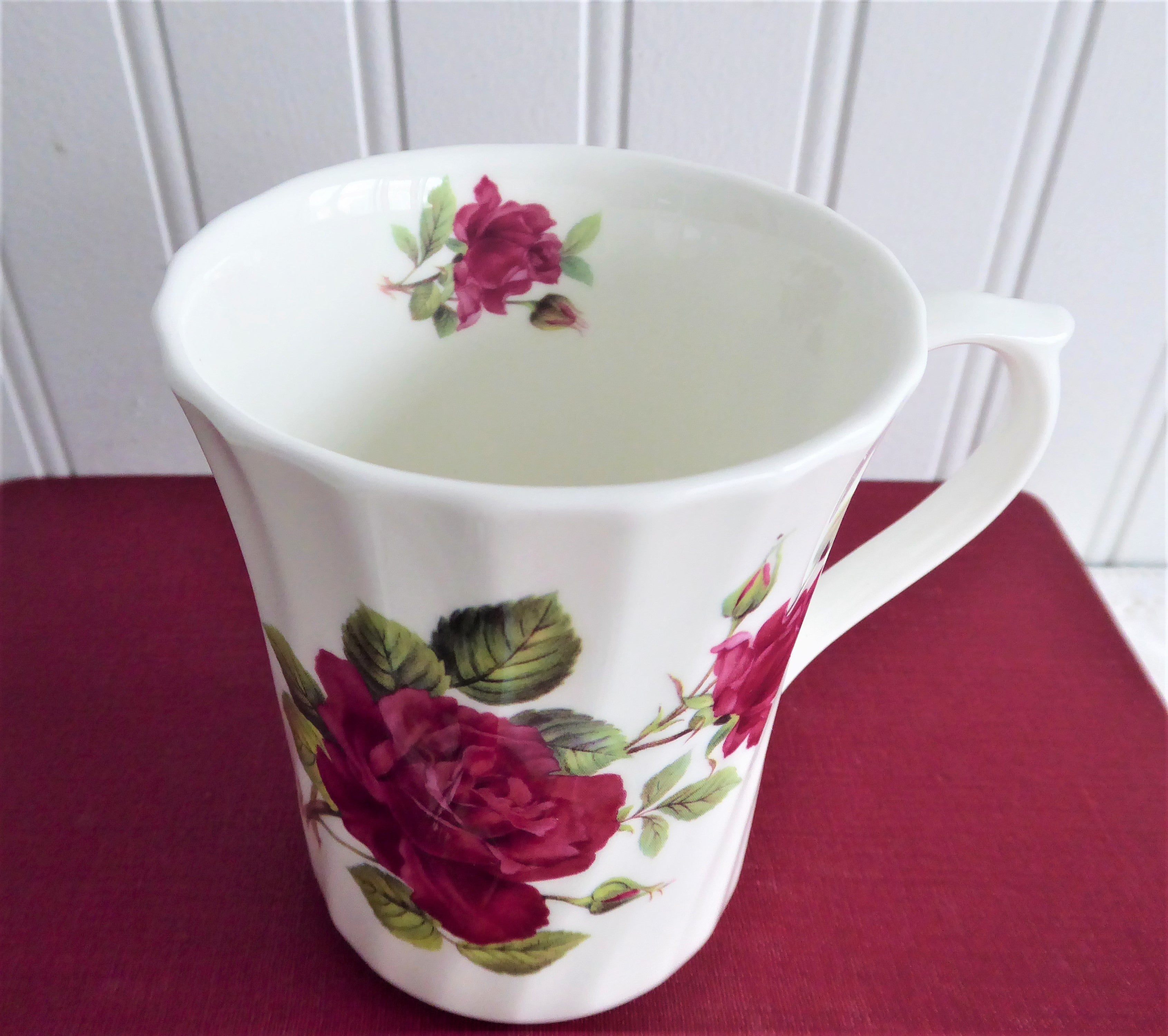 Royal Patrician Allyn Nelson 2003 Burgundy Roses England Bone China Mug - Elegant Tea Cup for Afternoon Tea, Gift & Collectible