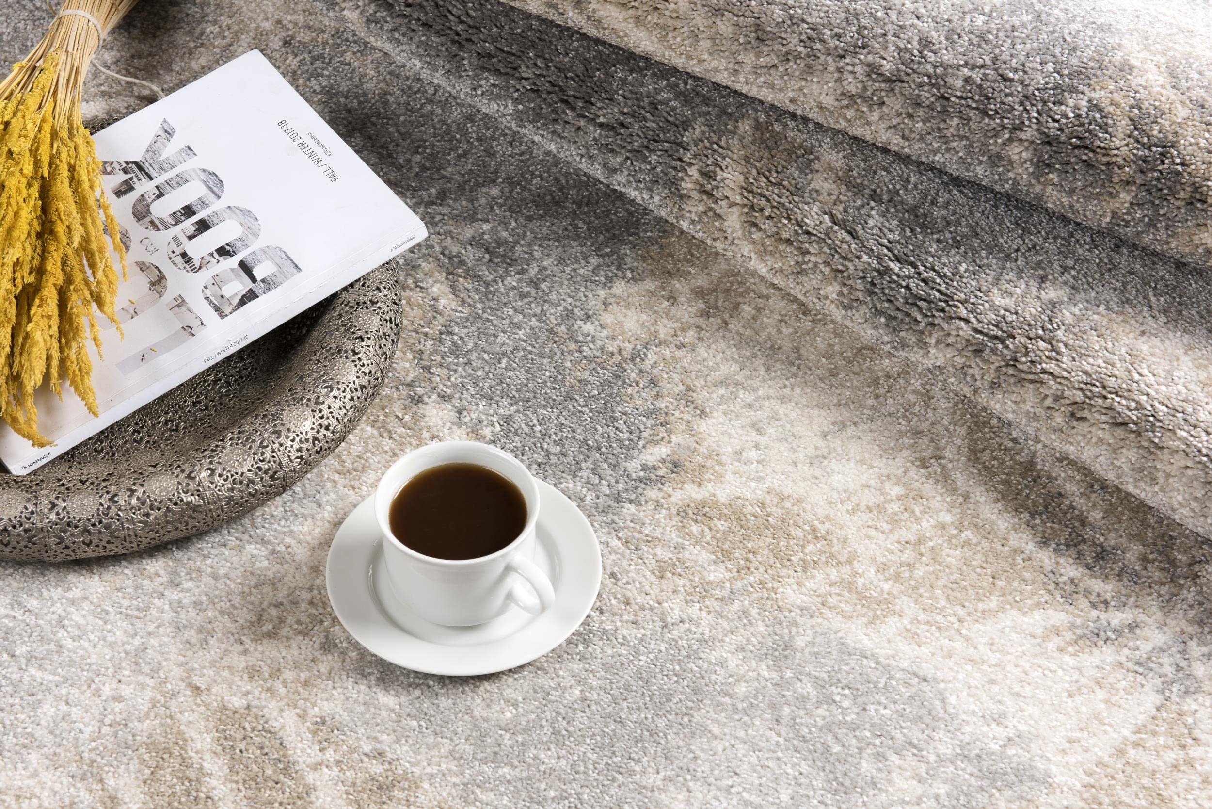 Premium New Zealand Wool Scandinavian Modern Area Rug - Soft Grey Brown Plush Indoor Rug for Living Room, Bedroom, Dining & Kitchen - 4' x 6' (3'9