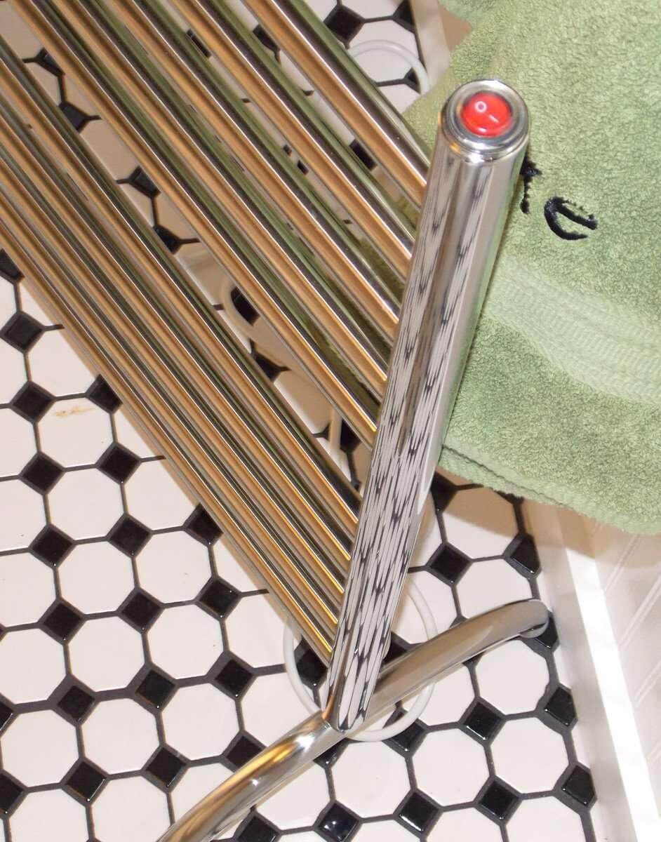 Amba 33 Solo 33 Plug-in Freestanding Towel Warmer - 33W x 38H - Perfect for Bathrooms, Spas & Luxury Home Heating