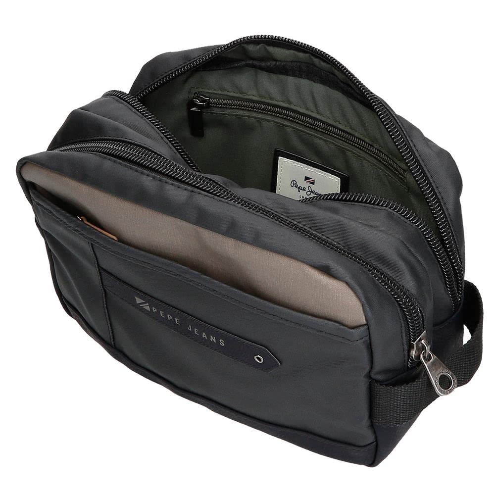 Pepe Jeans Cardiff Messenger Bag for Men - Stylish & Durable Crossbody Bag for Work, Travel & Everyday Use