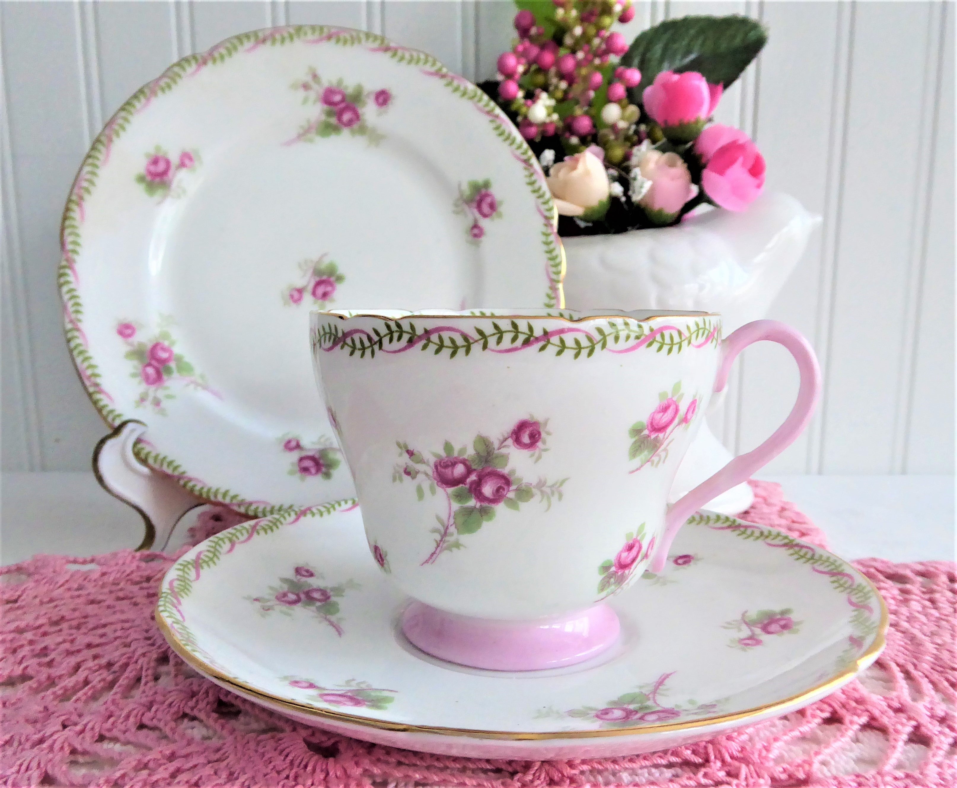 Vintage Shelley Bridal Rose Teacup Trio Set - 1950s Richmond Shape with Pink & Gold Trim - Perfect for Afternoon Tea, Bridal Showers & Collectible Displays