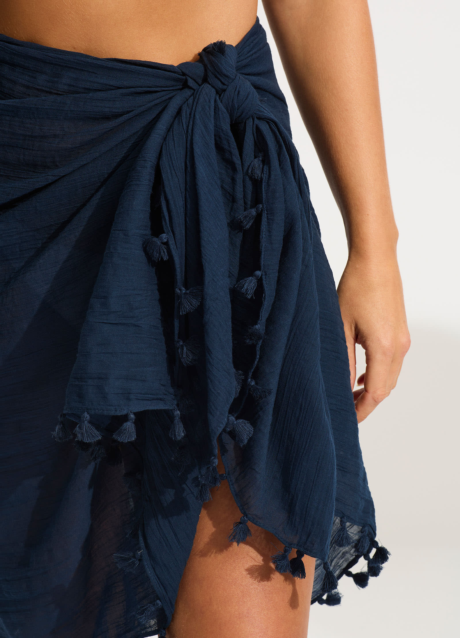 Premium 100% Cotton Gauze Sarong - Soft & Breathable Beach Wrap, Lightweight Cover-Up for Women - Perfect for Beach, Pool, Travel & Yoga - Indigo Blue