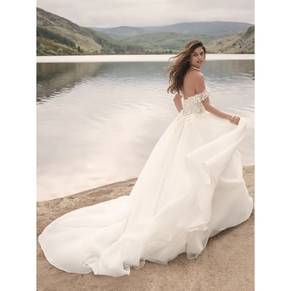 Knox by Sottero and Midgley - Elegant Wedding Dress for Brides | Perfect for Church Ceremonies, Garden Weddings & Formal Receptions
