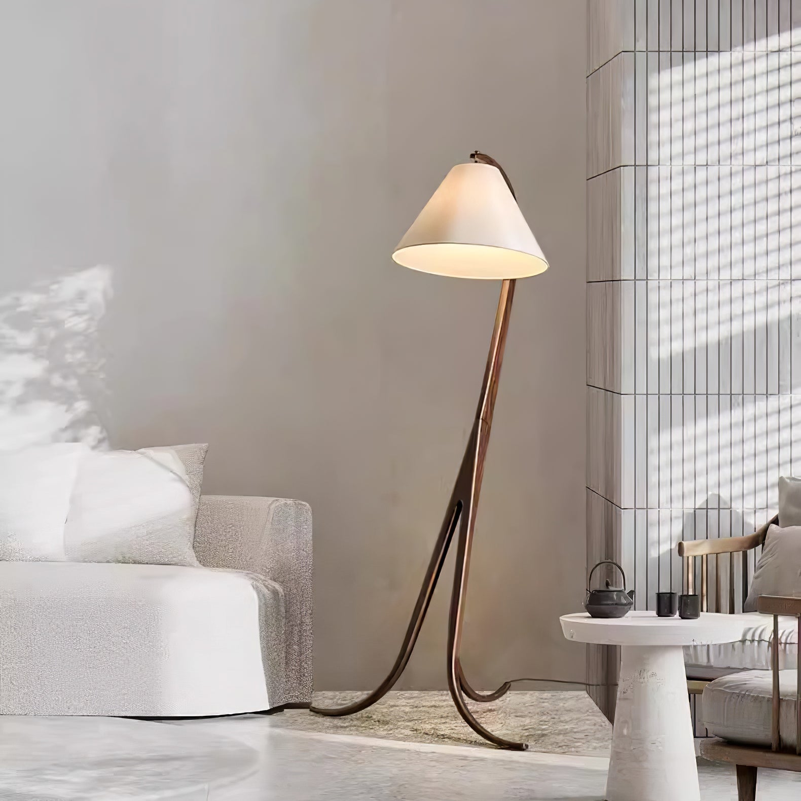 Arcwood Modern Floor Lamp with Adjustable Brightness - Stylish Standing Light for Living Room, Bedroom & Office - Energy Efficient LED Reading Lamp with Touch Control & Remote