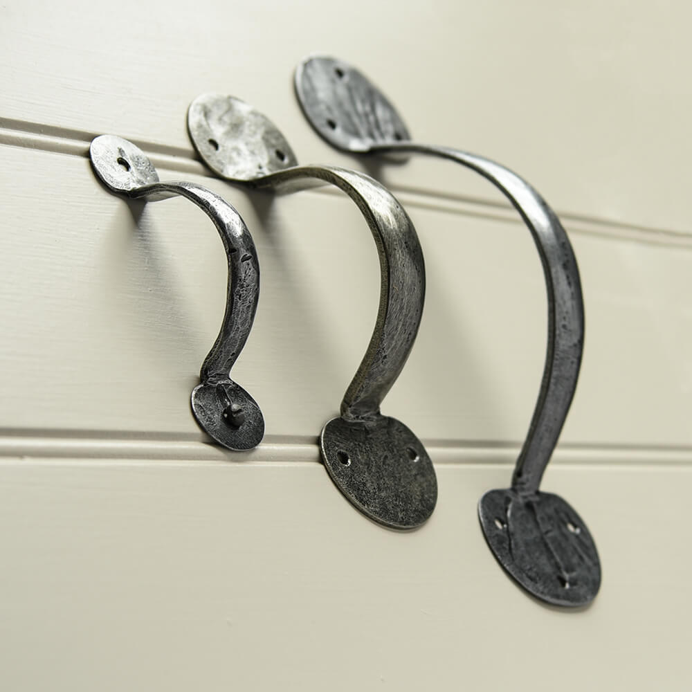 Antique Pewter Bean Pull Handle - Vintage Cabinet & Drawer Hardware for Farmhouse Decor - Perfect for Kitchen, Bathroom & Furniture Restoration